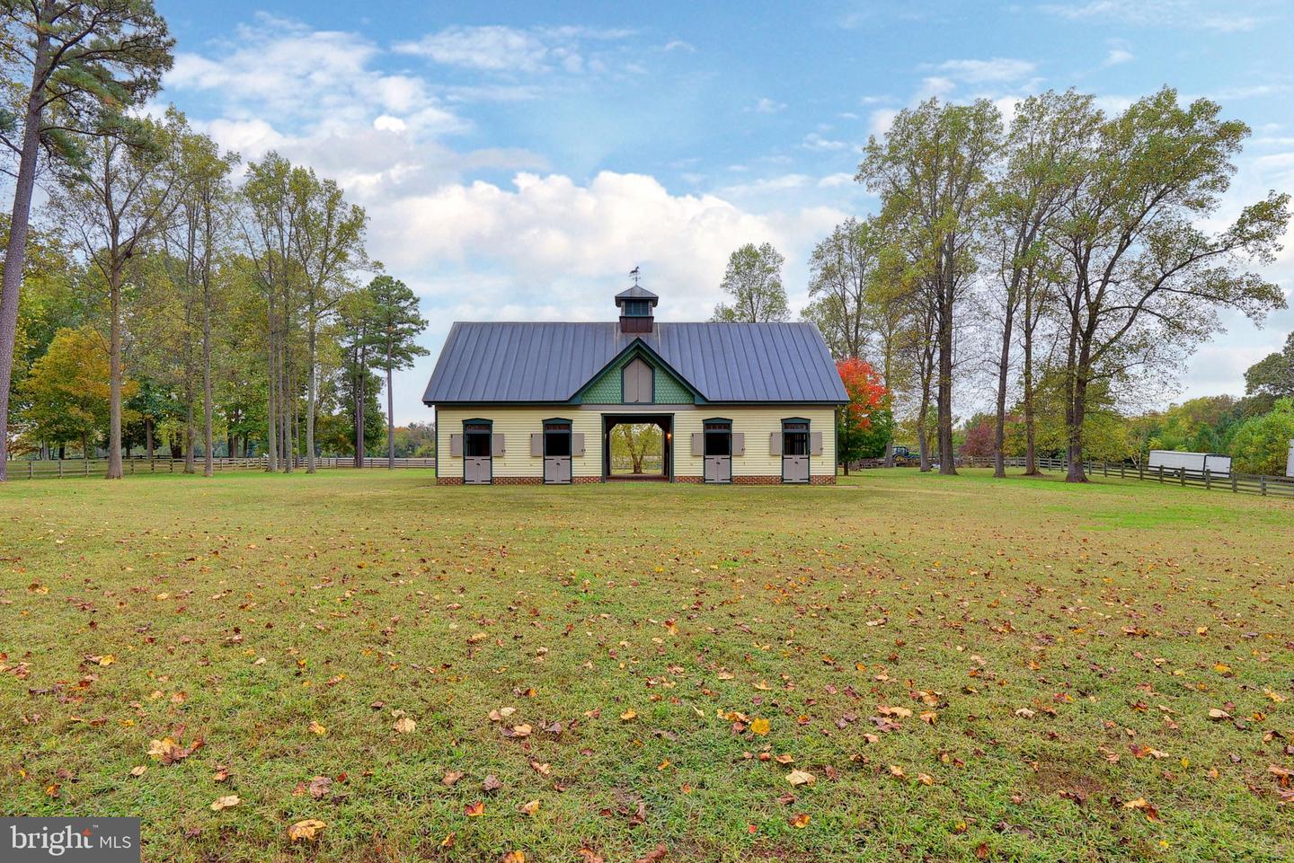 317 COLES POINT RD, HAGUE, Virginia 22469, 7 Bedrooms Bedrooms, ,6 BathroomsBathrooms,Residential,For Sale,317 COLES POINT RD,VAWE2003406 MLS # VAWE2003406 317 COLES POINT RD, HAGUE, Virginia 22469, 7 Bedrooms Bedrooms, ,6 BathroomsBathrooms,Residential,For Sale,317 COLES POINT RD,VAWE2003406 MLS # VAWE2003406