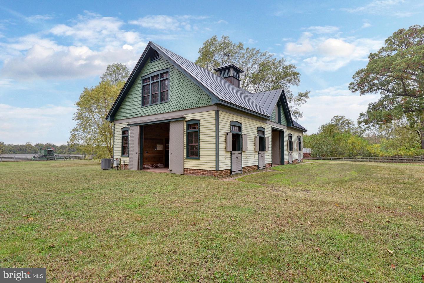 317 COLES POINT RD, HAGUE, Virginia 22469, 7 Bedrooms Bedrooms, ,6 BathroomsBathrooms,Residential,For Sale,317 COLES POINT RD,VAWE2003406 MLS # VAWE2003406 317 COLES POINT RD, HAGUE, Virginia 22469, 7 Bedrooms Bedrooms, ,6 BathroomsBathrooms,Residential,For Sale,317 COLES POINT RD,VAWE2003406 MLS # VAWE2003406