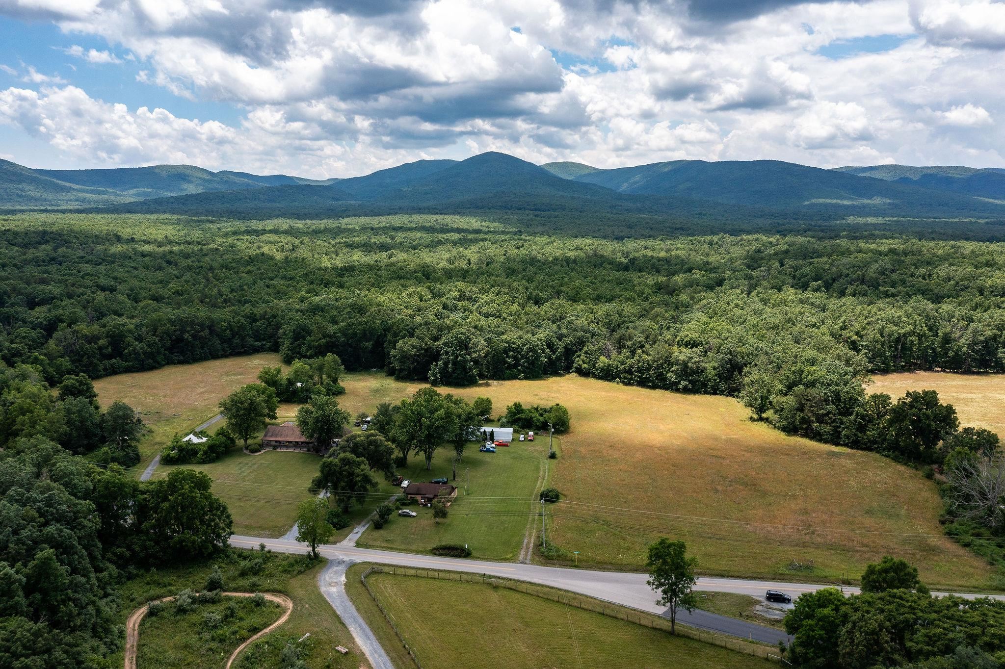 1655 HOWARDSVILLE TPKE, STUARTS DRAFT, Virginia 24477, 3 Bedrooms Bedrooms, ,2 BathroomsBathrooms,Residential,14,1655 HOWARDSVILLE TPKE,642953 MLS # 642953