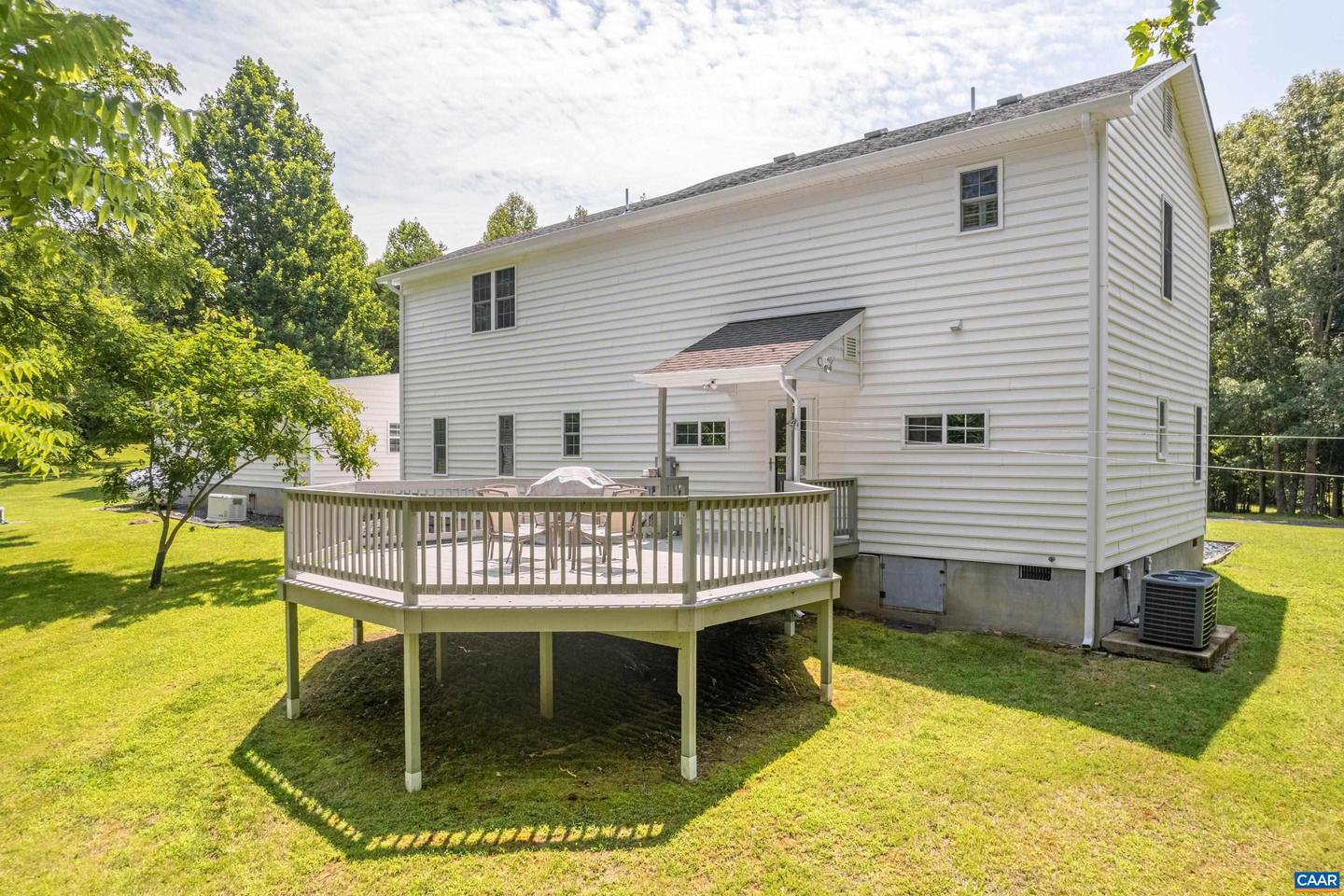 858 CHAPEL RD, BUCKINGHAM, Virginia 23123, 3 Bedrooms Bedrooms, ,2 BathroomsBathrooms,Residential,For Sale,858 CHAPEL RD,643983 MLS # 643983