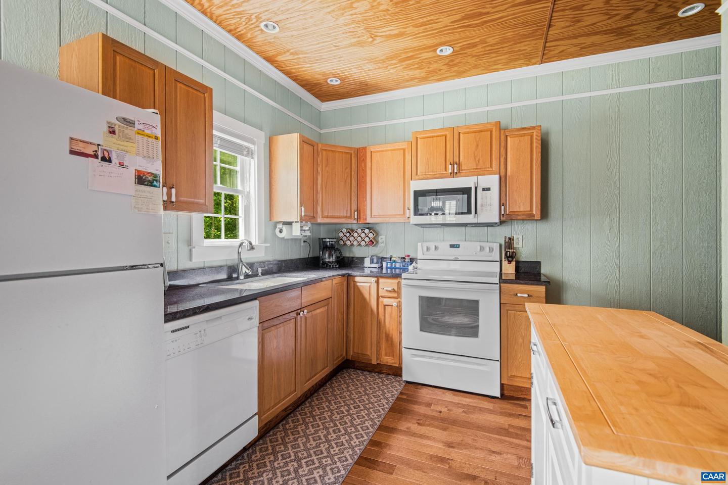 858 CHAPEL RD, BUCKINGHAM, Virginia 23123, 3 Bedrooms Bedrooms, ,2 BathroomsBathrooms,Residential,For Sale,858 CHAPEL RD,643983 MLS # 643983