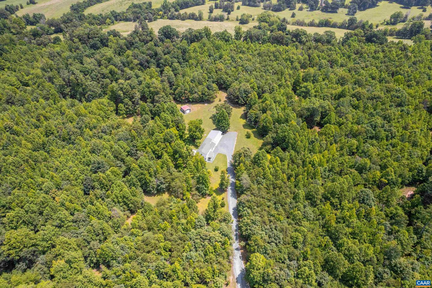 858 CHAPEL RD, BUCKINGHAM, Virginia 23123, 3 Bedrooms Bedrooms, ,2 BathroomsBathrooms,Residential,For Sale,858 CHAPEL RD,643983 MLS # 643983