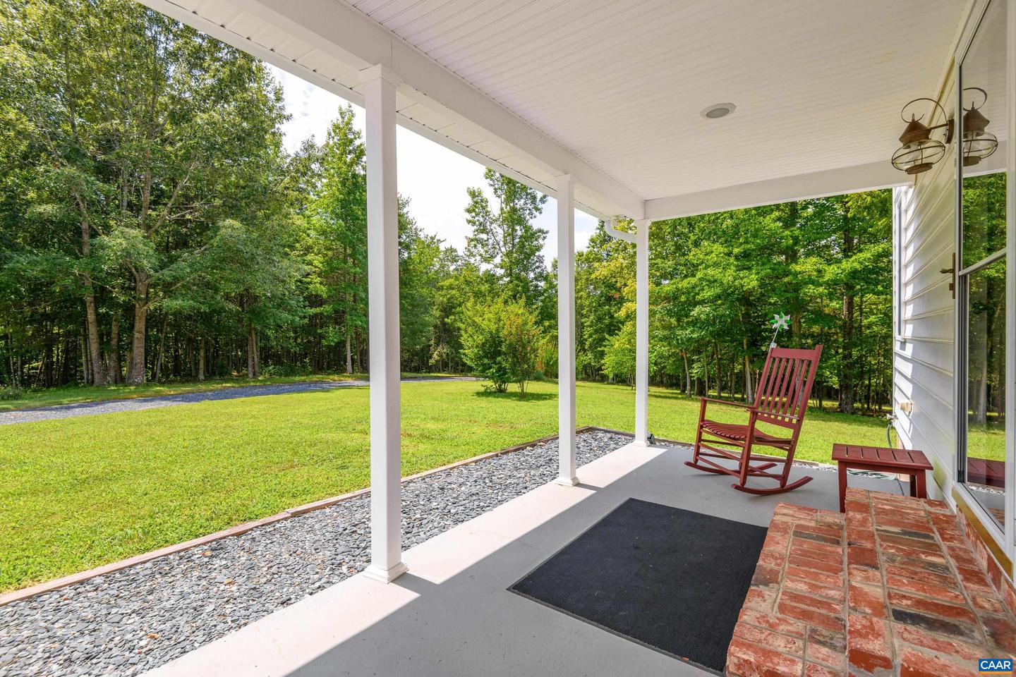 858 CHAPEL RD, BUCKINGHAM, Virginia 23123, 3 Bedrooms Bedrooms, ,2 BathroomsBathrooms,Residential,For Sale,858 CHAPEL RD,643983 MLS # 643983