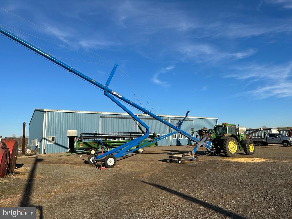 8184 FOX GROVES RD, REMINGTON, Virginia 22734, 2 Bedrooms Bedrooms, ,2 BathroomsBathrooms,Farm,For Sale,8184 FOX GROVES RD,VACU2006544 MLS # VACU2006544 8184 FOX GROVES RD, REMINGTON, Virginia 22734, 2 Bedrooms Bedrooms, ,2 BathroomsBathrooms,Farm,For Sale,8184 FOX GROVES RD,VACU2006544 MLS # VACU2006544