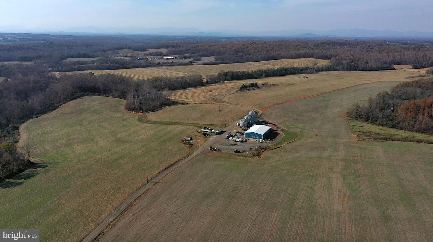 8184 FOX GROVES RD, REMINGTON, Virginia 22734, 2 Bedrooms Bedrooms, ,2 BathroomsBathrooms,Residential,For Sale,8184 FOX GROVES RD,VACU2006660 MLS # VACU2006660 8184 FOX GROVES RD, REMINGTON, Virginia 22734, 2 Bedrooms Bedrooms, ,2 BathroomsBathrooms,Residential,For Sale,8184 FOX GROVES RD,VACU2006660 MLS # VACU2006660