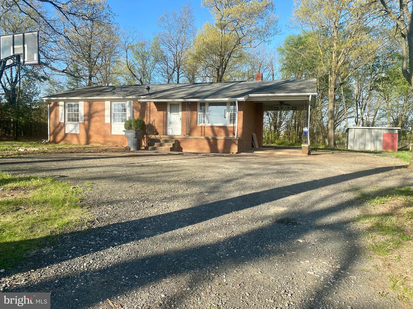 10031 BOTELER RD, MIDLAND, Virginia 22728, 5 Bedrooms Bedrooms, ,2 BathroomsBathrooms,Residential,For Sale,10031 BOTELER RD,VAFQ2010956 MLS # VAFQ2010956 10031 BOTELER RD, MIDLAND, Virginia 22728, 5 Bedrooms Bedrooms, ,2 BathroomsBathrooms,Residential,For Sale,10031 BOTELER RD,VAFQ2010956 MLS # VAFQ2010956