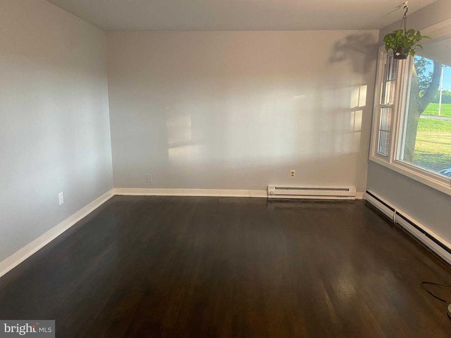 10031 BOTELER RD, MIDLAND, Virginia 22728, 5 Bedrooms Bedrooms, ,2 BathroomsBathrooms,Residential,For Sale,10031 BOTELER RD,VAFQ2010956 MLS # VAFQ2010956 10031 BOTELER RD, MIDLAND, Virginia 22728, 5 Bedrooms Bedrooms, ,2 BathroomsBathrooms,Residential,For Sale,10031 BOTELER RD,VAFQ2010956 MLS # VAFQ2010956