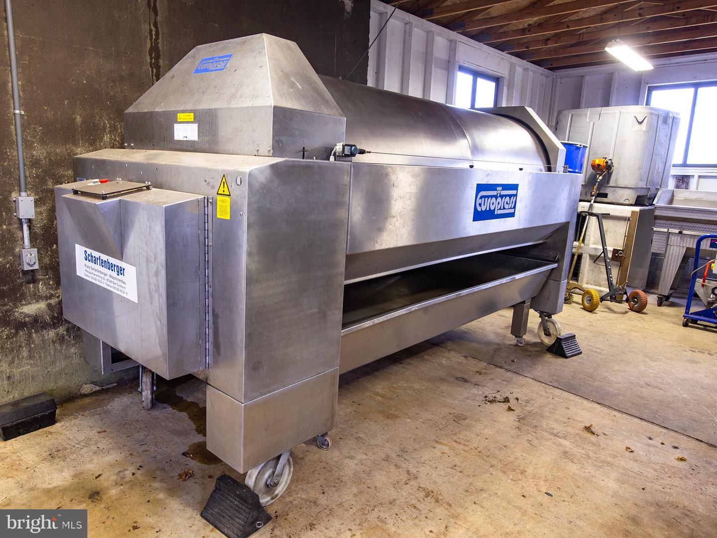 4500 WINERY LN, BARBOURSVILLE, Virginia 22923, 3 Bedrooms Bedrooms, ,3 BathroomsBathrooms,Residential,For Sale,4500 WINERY LN,VAAB2000558 MLS # VAAB2000558