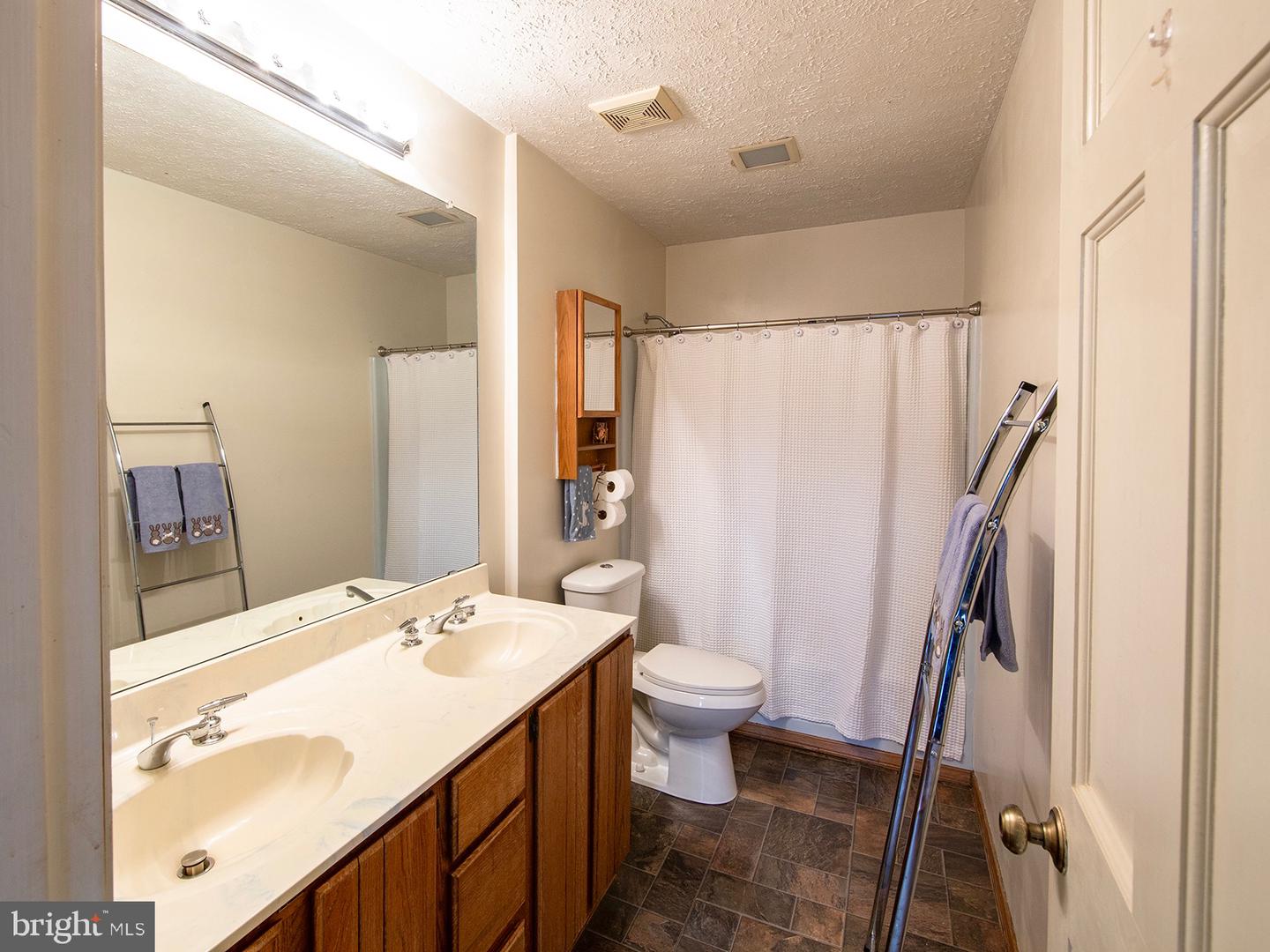 4500 WINERY LN, BARBOURSVILLE, Virginia 22923, 3 Bedrooms Bedrooms, ,3 BathroomsBathrooms,Residential,For Sale,4500 WINERY LN,VAAB2000558 MLS # VAAB2000558