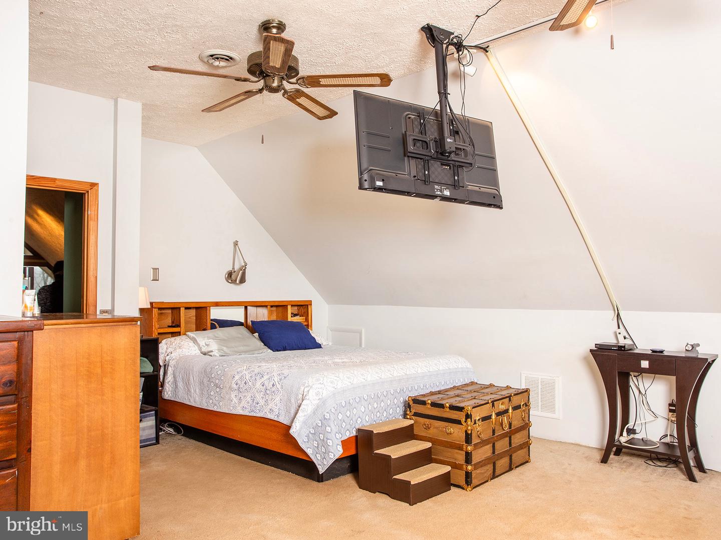 4500 WINERY LN, BARBOURSVILLE, Virginia 22923, 3 Bedrooms Bedrooms, ,3 BathroomsBathrooms,Residential,For Sale,4500 WINERY LN,VAAB2000558 MLS # VAAB2000558