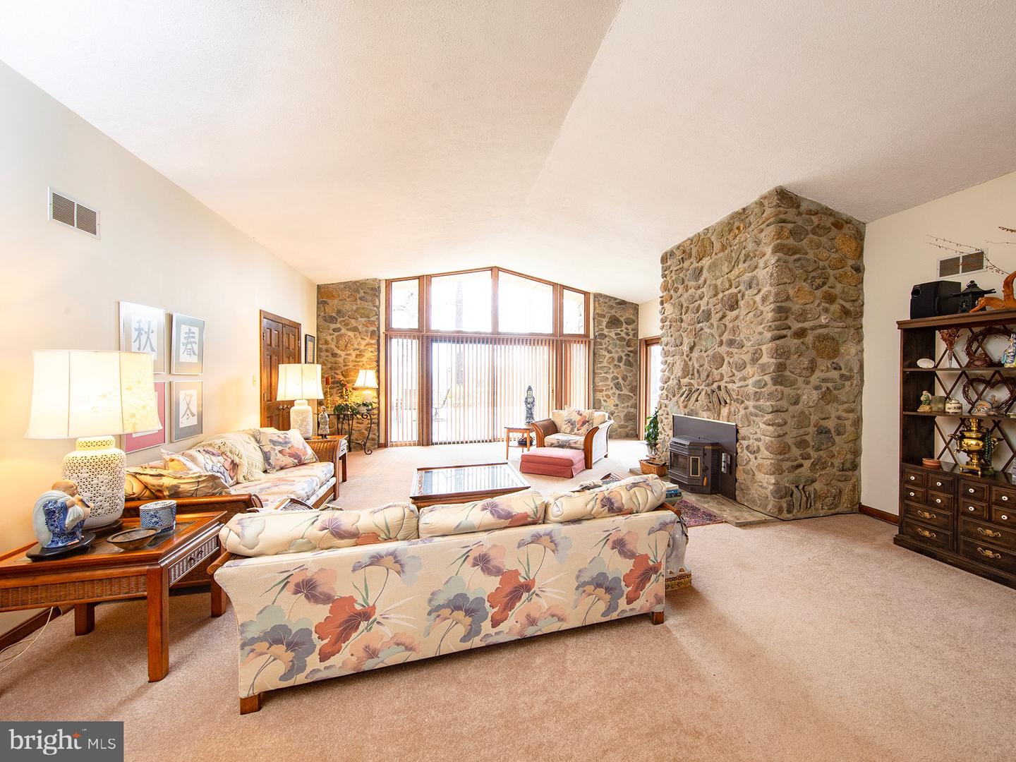 4500 WINERY LN, BARBOURSVILLE, Virginia 22923, 3 Bedrooms Bedrooms, ,3 BathroomsBathrooms,Residential,For Sale,4500 WINERY LN,VAAB2000558 MLS # VAAB2000558