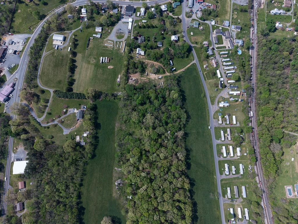 TBD S BOSLEY DR, STANLEY, Virginia 22851, ,Land,14,TBD S BOSLEY DR,650585 MLS # 650585