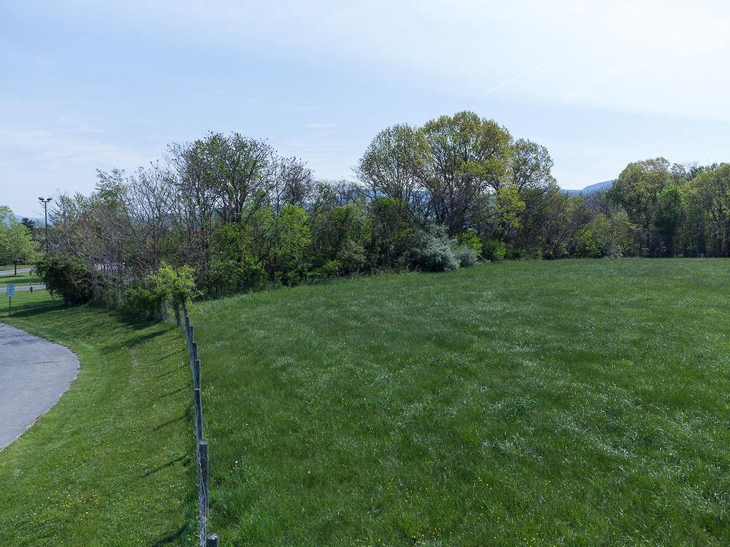 TBD S BOSLEY DR, STANLEY, Virginia 22851, ,Land,14,TBD S BOSLEY DR,650585 MLS # 650585