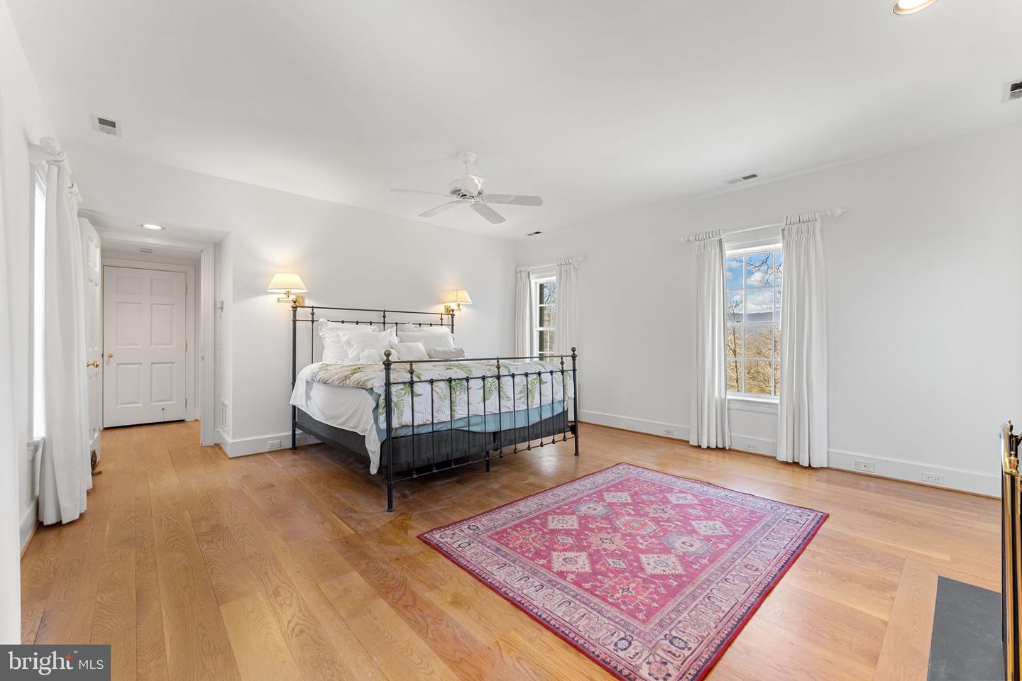 3625 LEEDS MANOR RD, MARSHALL, Virginia 20115, 5 Bedrooms Bedrooms, ,6 BathroomsBathrooms,Farm,For Sale,3625 LEEDS MANOR RD,VAFQ2011824 MLS # VAFQ2011824 3625 LEEDS MANOR RD, MARSHALL, Virginia 20115, 5 Bedrooms Bedrooms, ,6 BathroomsBathrooms,Farm,For Sale,3625 LEEDS MANOR RD,VAFQ2011824 MLS # VAFQ2011824