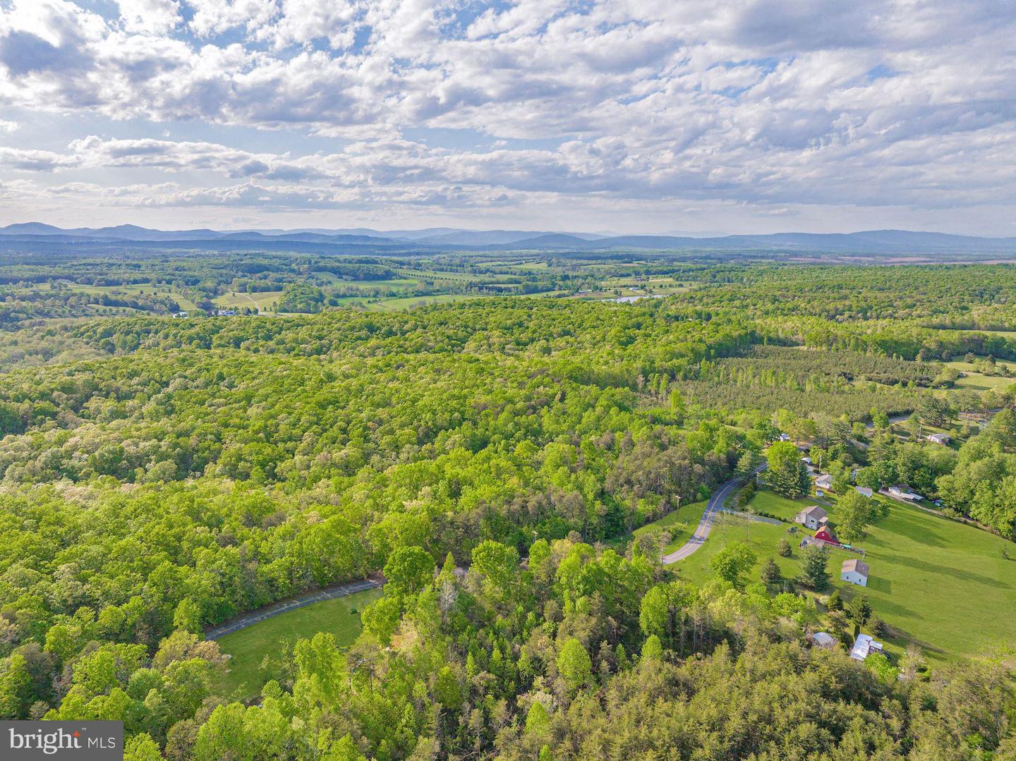 6518 JEFFERSON MILL RD, SCOTTSVILLE, Virginia 24590, 4 Bedrooms Bedrooms, ,2 BathroomsBathrooms,Residential,For Sale,6518 JEFFERSON MILL RD,VAAB2000596 MLS # VAAB2000596 6518 JEFFERSON MILL RD, SCOTTSVILLE, Virginia 24590, 4 Bedrooms Bedrooms, ,2 BathroomsBathrooms,Residential,For Sale,6518 JEFFERSON MILL RD,VAAB2000596 MLS # VAAB2000596