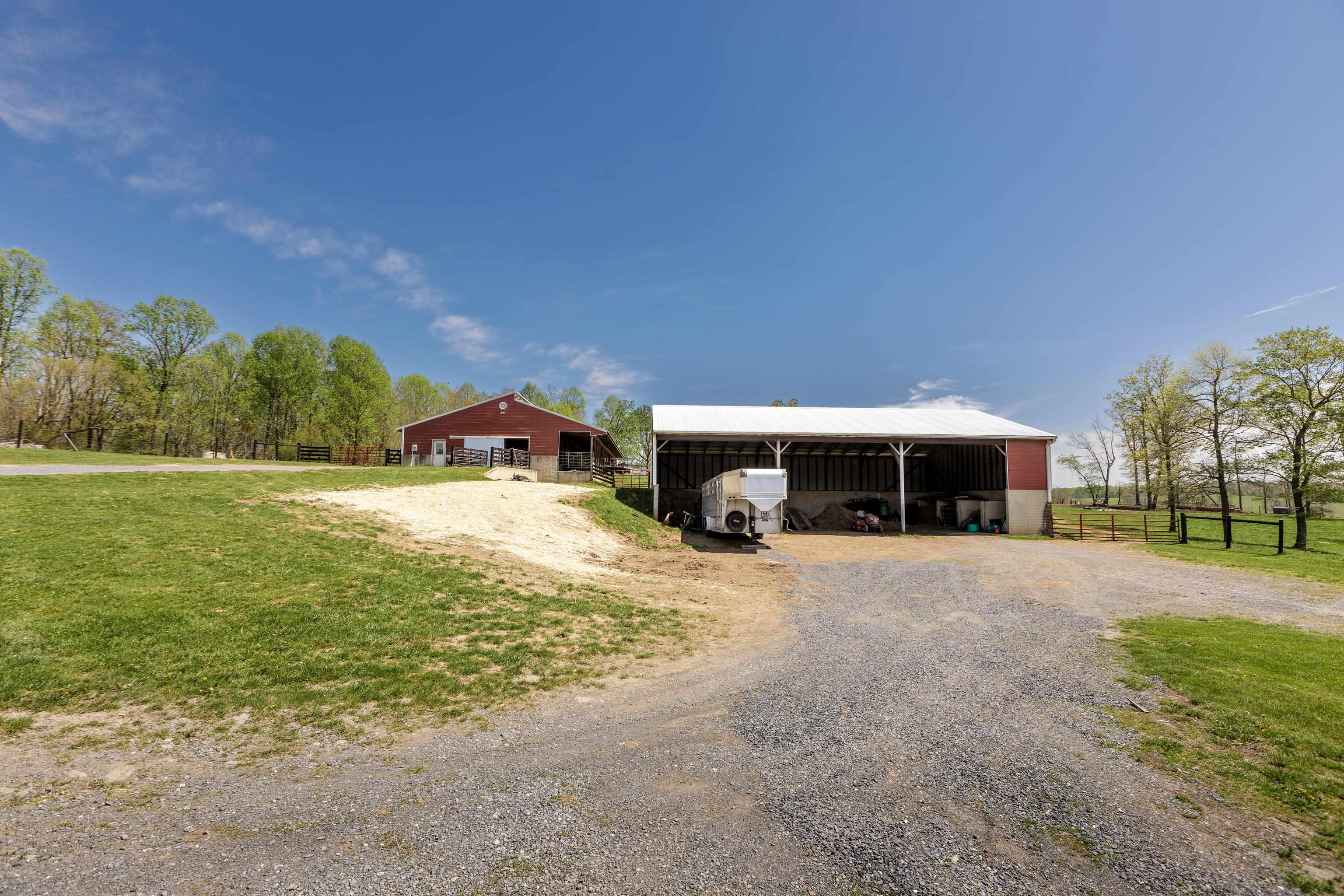 344 FREEMASON RUN RD, MOUNT SOLON, Virginia 22843, 5 Bedrooms Bedrooms, ,1 BathroomBathrooms,Residential,14,344 FREEMASON RUN RD,653943 MLS # 653943