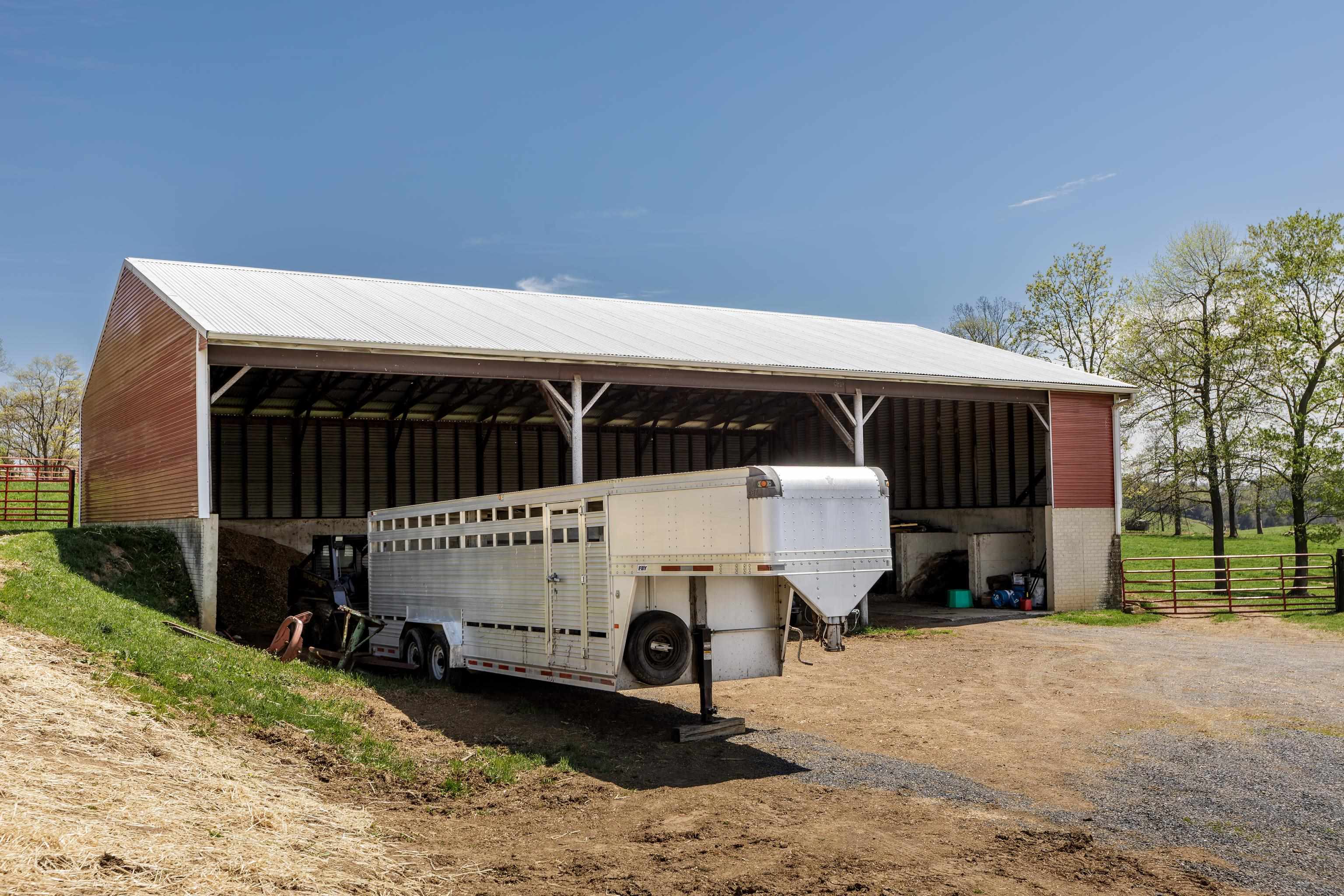 344 FREEMASON RUN RD, MOUNT SOLON, Virginia 22843, 5 Bedrooms Bedrooms, ,1 BathroomBathrooms,Residential,14,344 FREEMASON RUN RD,653943 MLS # 653943