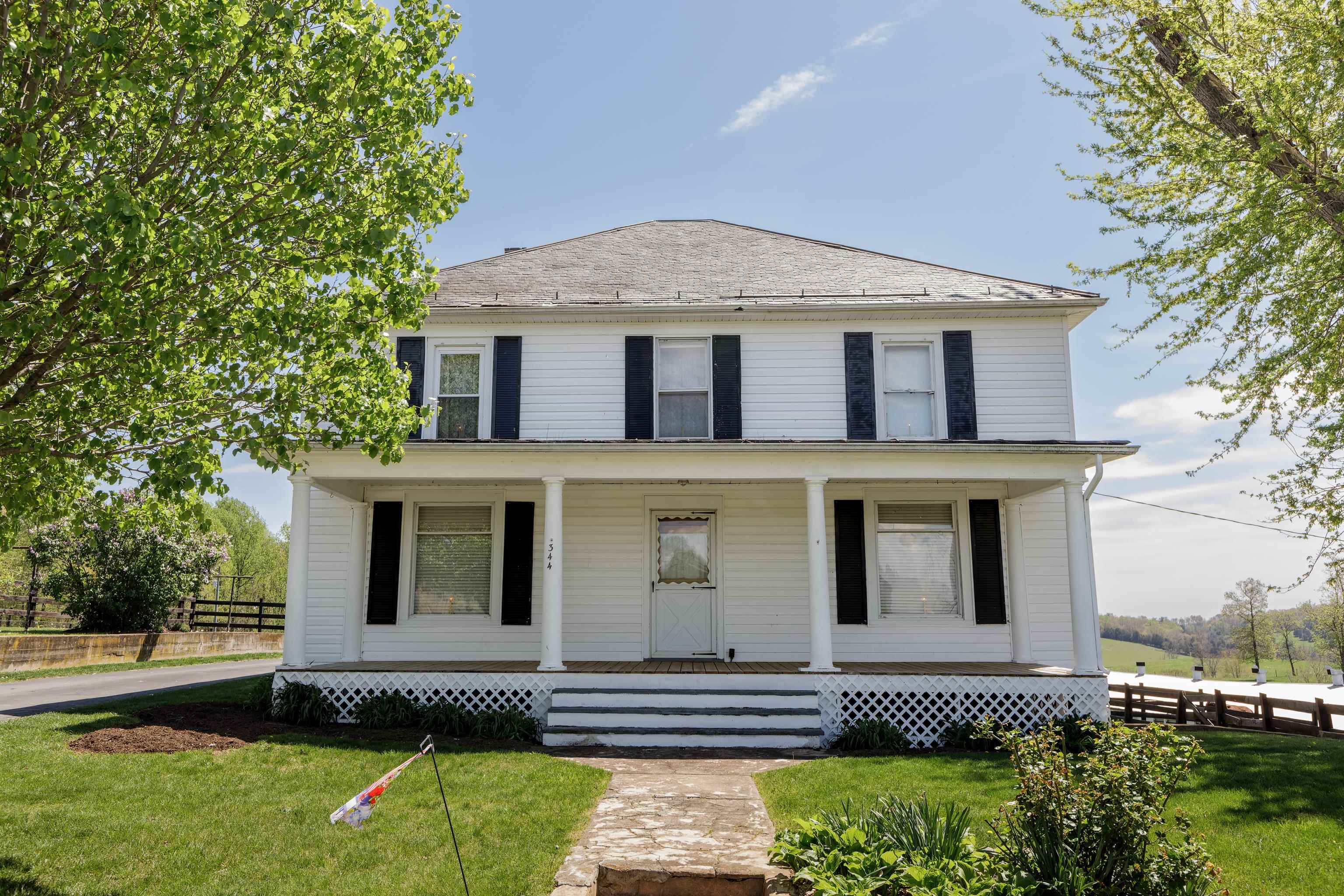 344 FREEMASON RUN RD, MOUNT SOLON, Virginia 22843, 5 Bedrooms Bedrooms, ,1 BathroomBathrooms,Residential,14,344 FREEMASON RUN RD,653943 MLS # 653943