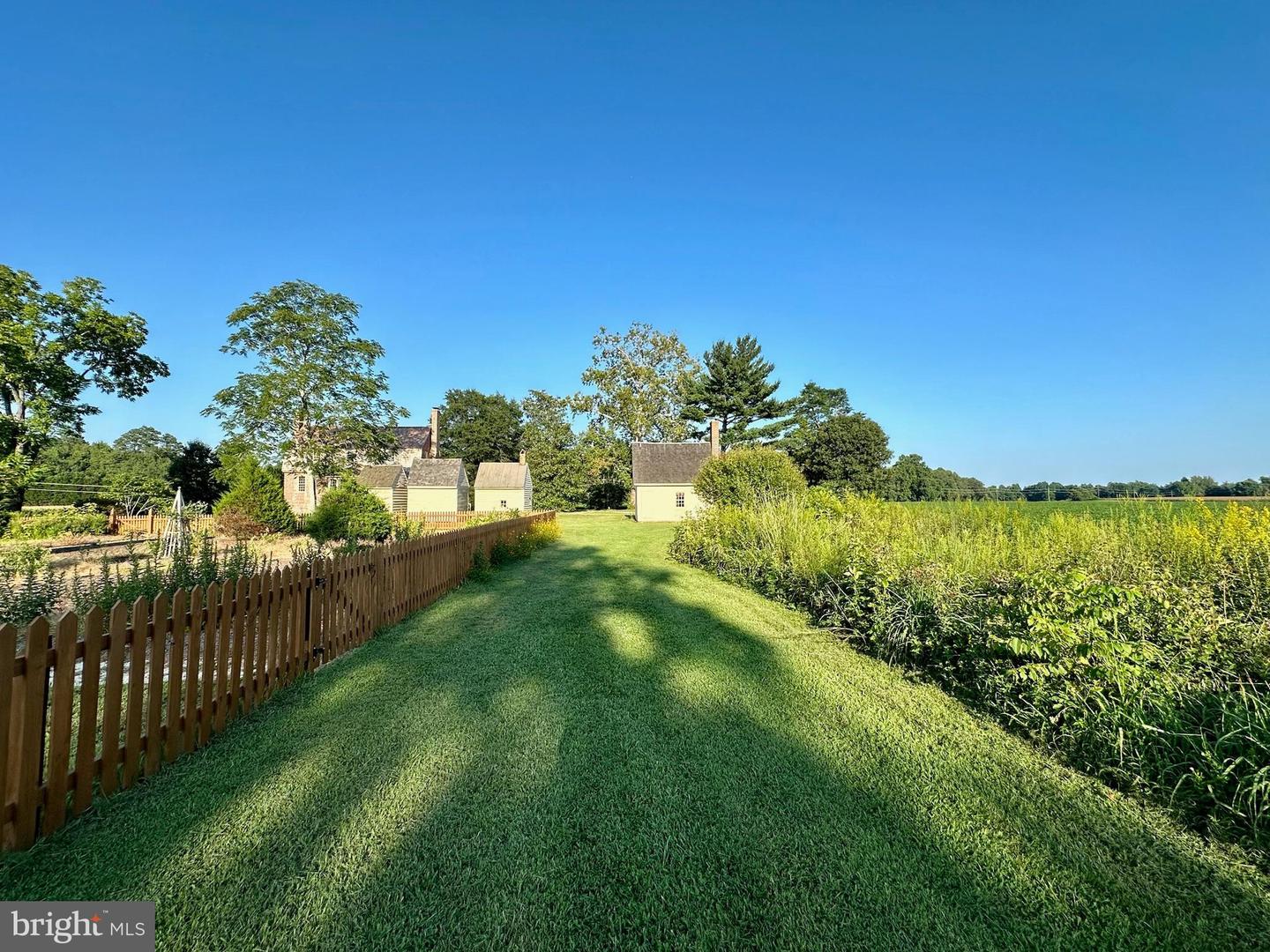 2459 DUNBROOKE RD, TAPPAHANNOCK, Virginia 22560, 4 Bedrooms Bedrooms, ,3 BathroomsBathrooms,Residential,For Sale,2459 DUNBROOKE RD,VAES2000638 MLS # VAES2000638