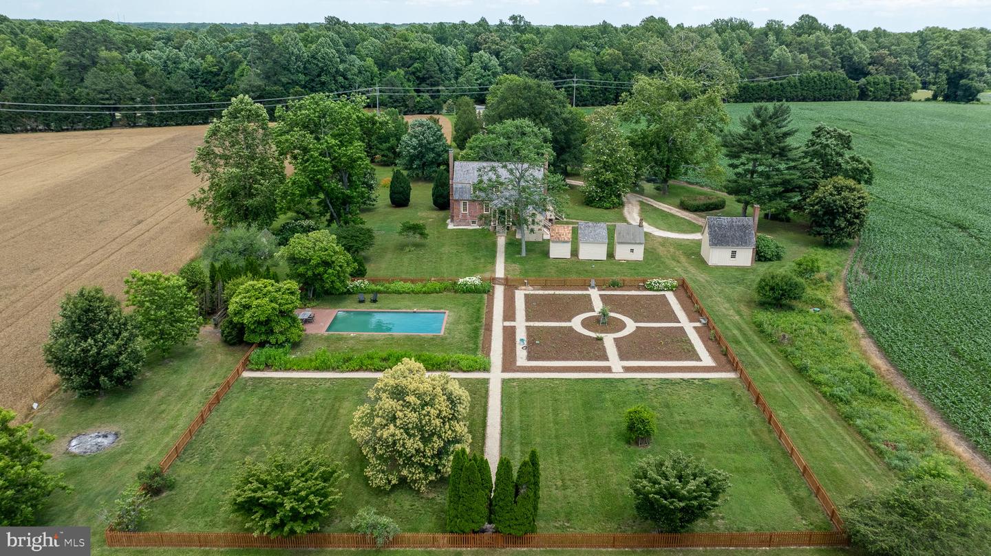 2459 DUNBROOKE RD, TAPPAHANNOCK, Virginia 22560, 4 Bedrooms Bedrooms, ,3 BathroomsBathrooms,Residential,For Sale,2459 DUNBROOKE RD,VAES2000638 MLS # VAES2000638