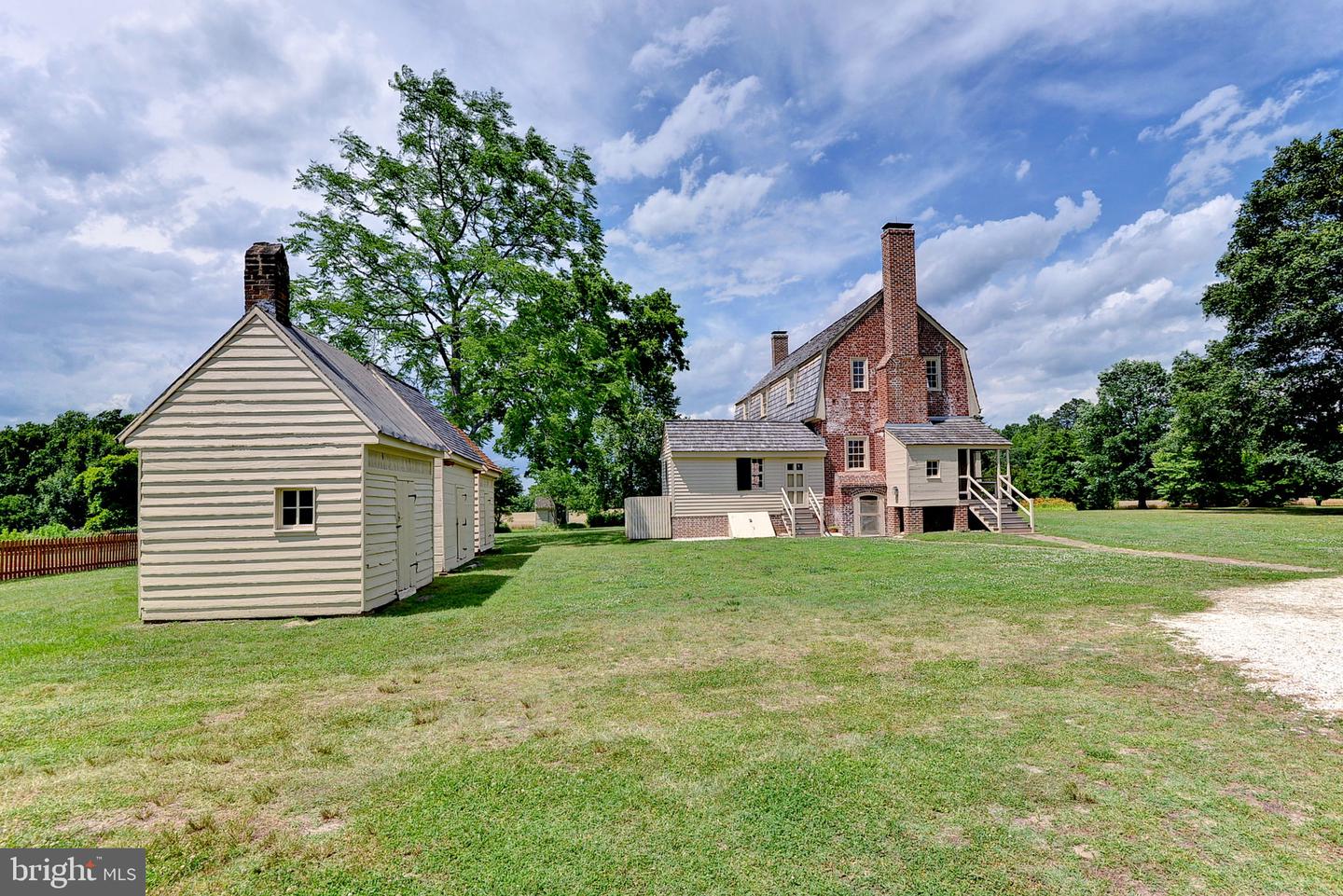 2459 DUNBROOKE RD, TAPPAHANNOCK, Virginia 22560, 4 Bedrooms Bedrooms, ,3 BathroomsBathrooms,Residential,For Sale,2459 DUNBROOKE RD,VAES2000638 MLS # VAES2000638