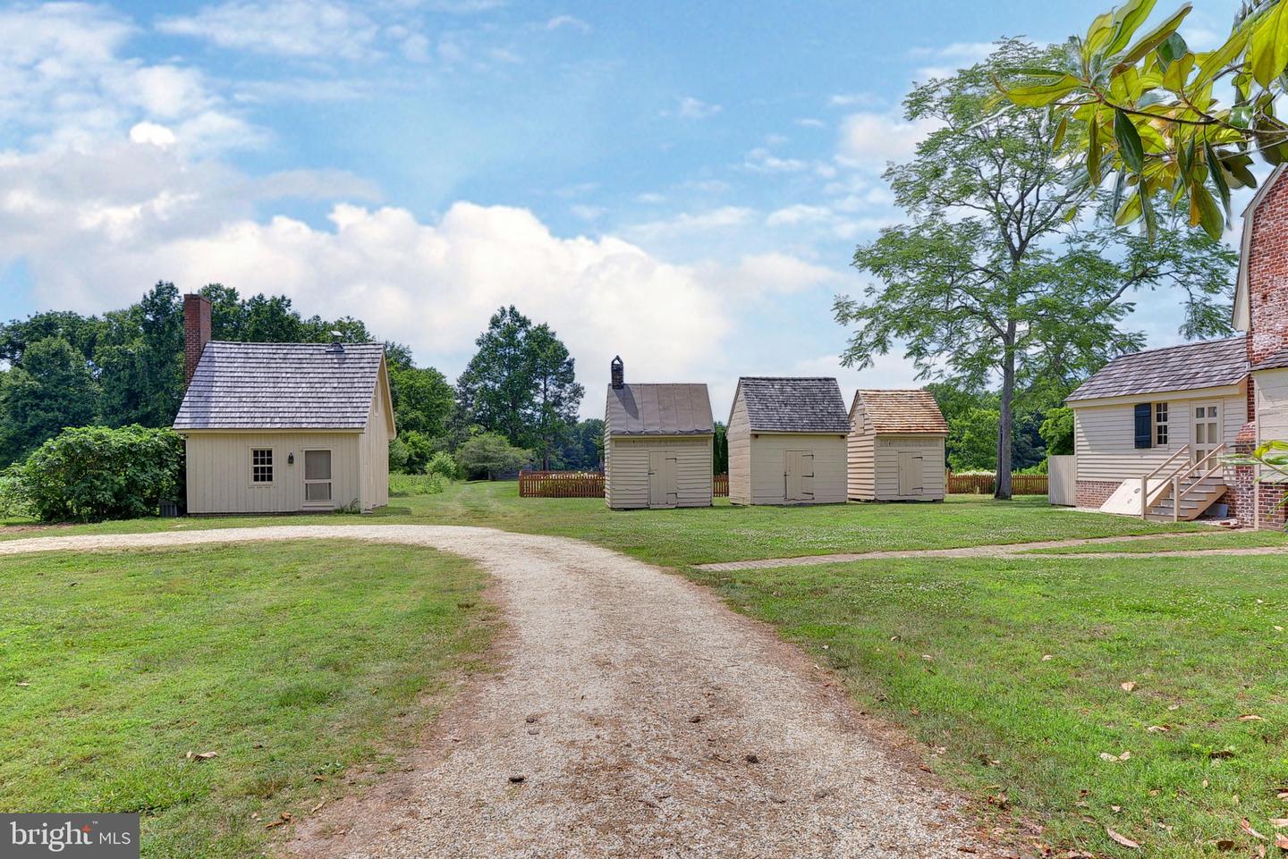 2459 DUNBROOKE RD, TAPPAHANNOCK, Virginia 22560, 4 Bedrooms Bedrooms, ,3 BathroomsBathrooms,Residential,For Sale,2459 DUNBROOKE RD,VAES2000638 MLS # VAES2000638