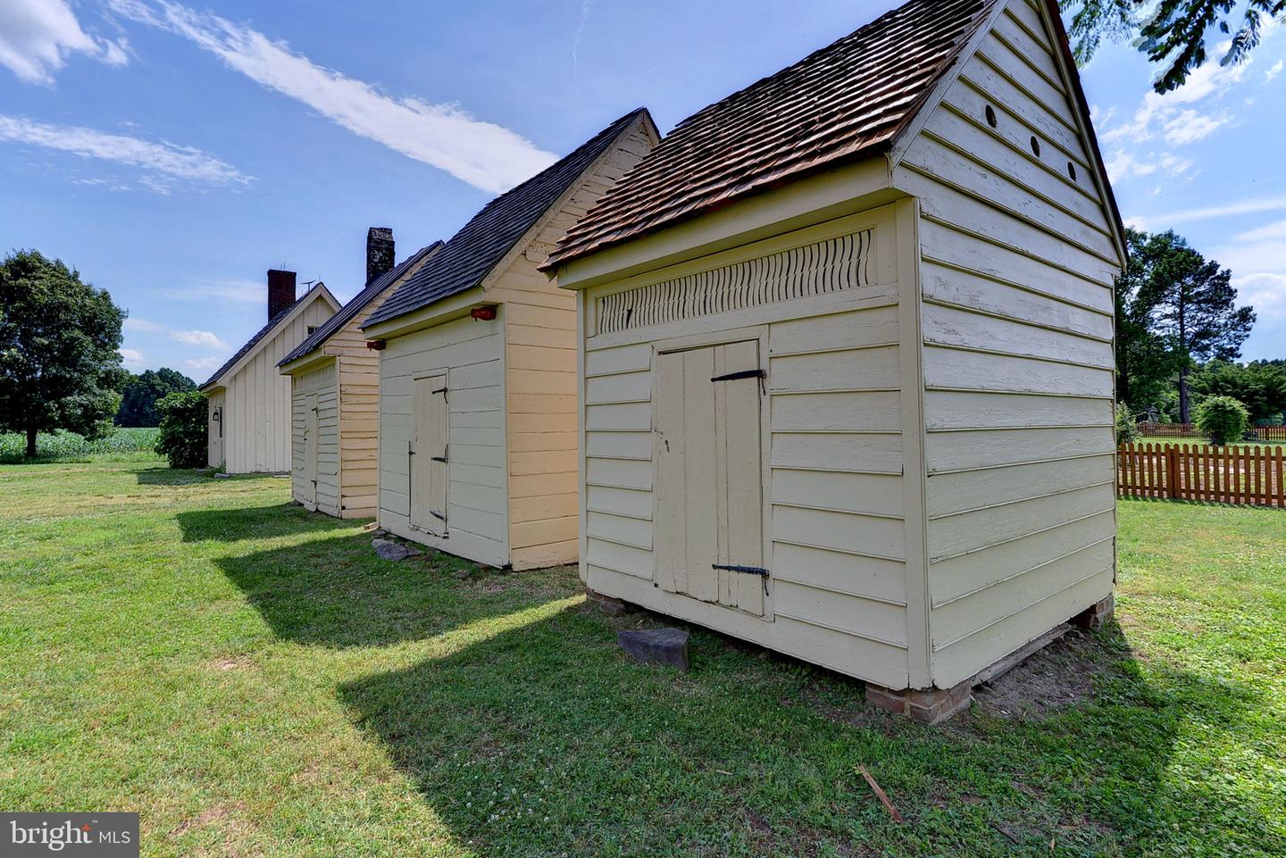 2459 DUNBROOKE RD, TAPPAHANNOCK, Virginia 22560, 4 Bedrooms Bedrooms, ,3 BathroomsBathrooms,Residential,For Sale,2459 DUNBROOKE RD,VAES2000638 MLS # VAES2000638