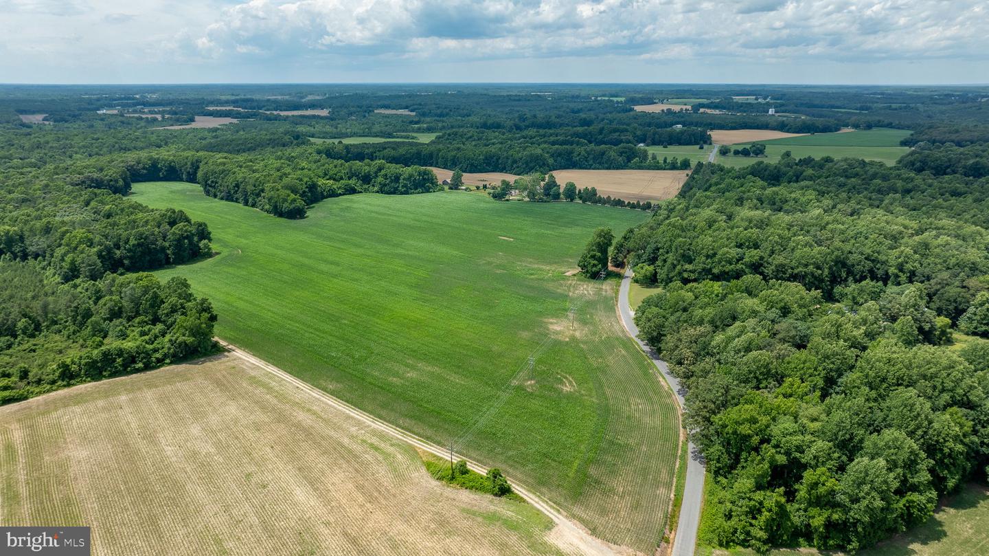 2459 DUNBROOKE RD, TAPPAHANNOCK, Virginia 22560, 4 Bedrooms Bedrooms, ,3 BathroomsBathrooms,Residential,For Sale,2459 DUNBROOKE RD,VAES2000638 MLS # VAES2000638