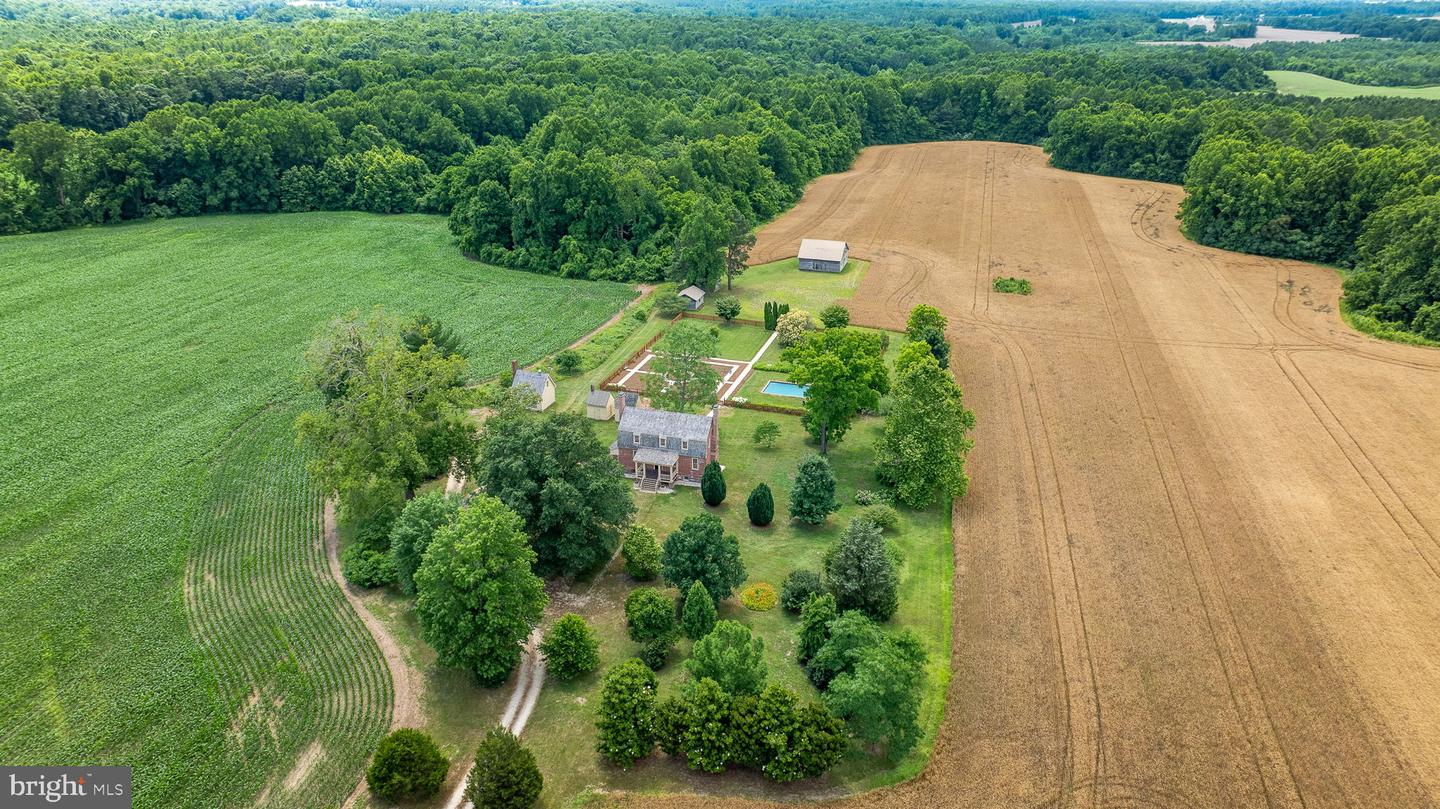 2459 DUNBROOKE RD, TAPPAHANNOCK, Virginia 22560, 4 Bedrooms Bedrooms, ,3 BathroomsBathrooms,Residential,For Sale,2459 DUNBROOKE RD,VAES2000638 MLS # VAES2000638