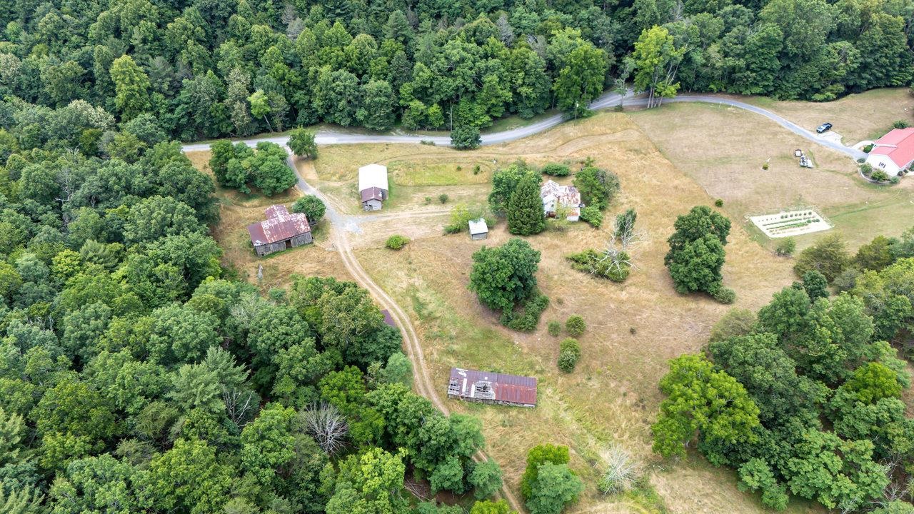 22590 CRIDERS RD, CRIDERS, Virginia 22820, ,Farm,14,22590 CRIDERS RD,654880 MLS # 654880