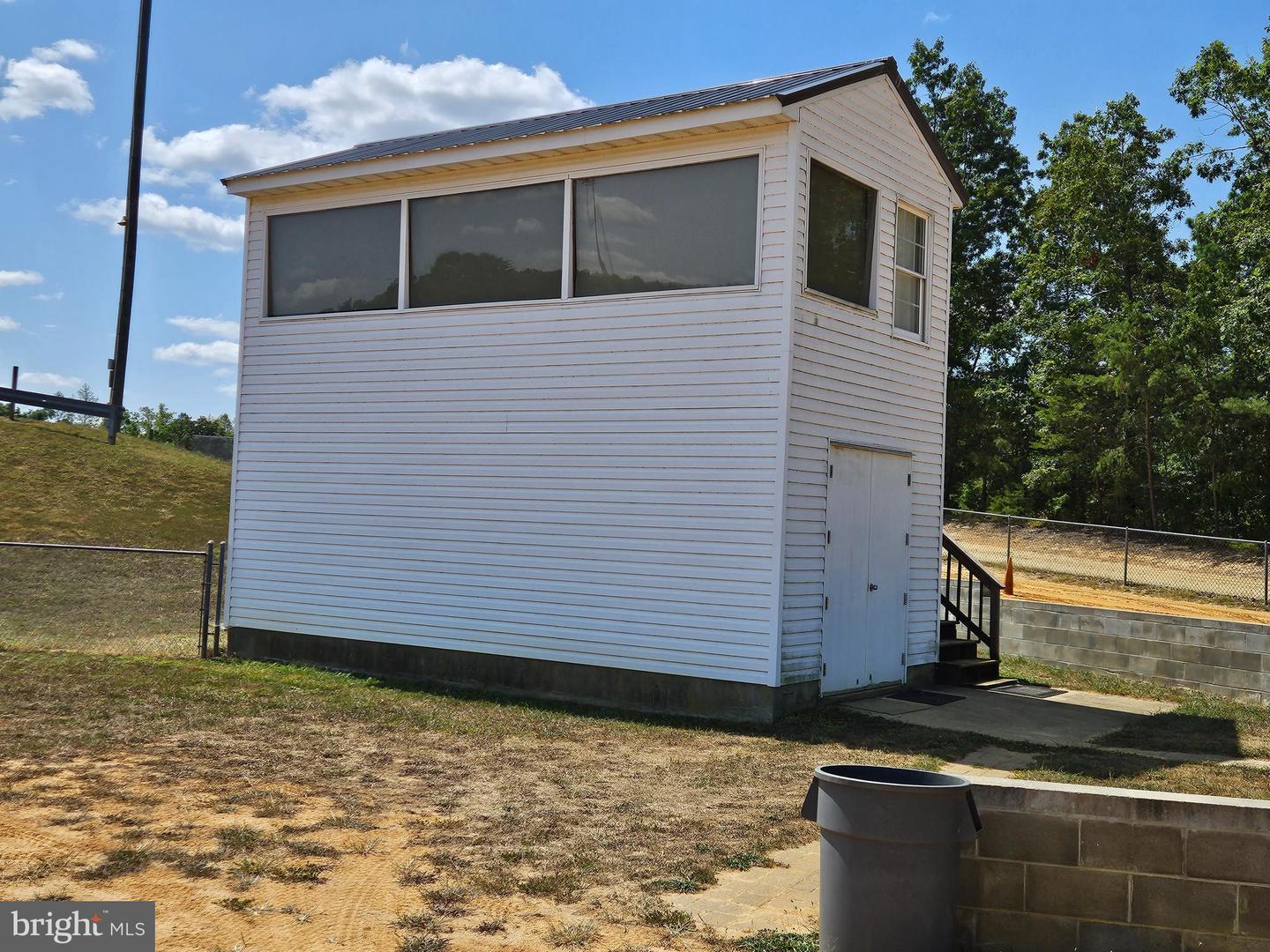 3693 BYRD'S MILL RD, NEWTOWN, Virginia 23126, ,Farm,For Sale,3693 BYRD'S MILL RD,VAKQ2000142 MLS # VAKQ2000142