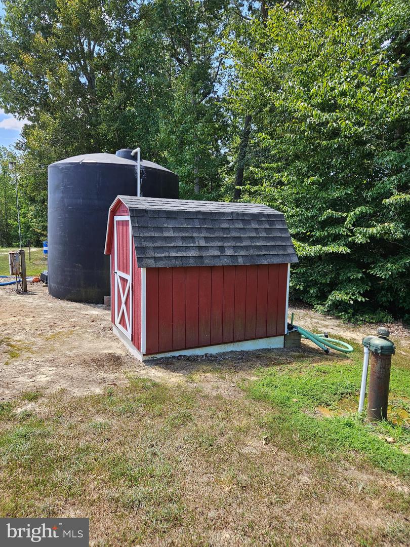 3693 BYRD'S MILL RD, NEWTOWN, Virginia 23126, ,Farm,For Sale,3693 BYRD'S MILL RD,VAKQ2000142 MLS # VAKQ2000142