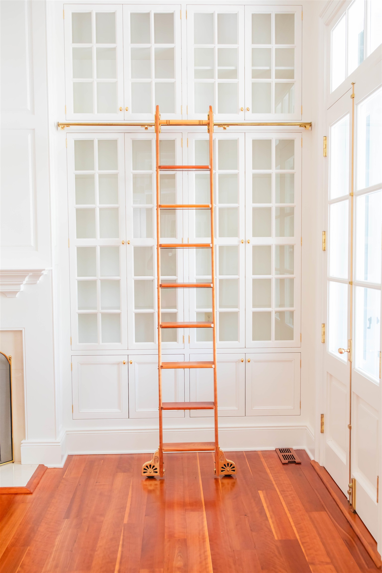 995 OLD WHITE BRIDGE RD, WAYNESBORO, Virginia 22980, 5 Bedrooms Bedrooms, ,4 BathroomsBathrooms,Residential,14,995 OLD WHITE BRIDGE RD,656380 MLS # 656380