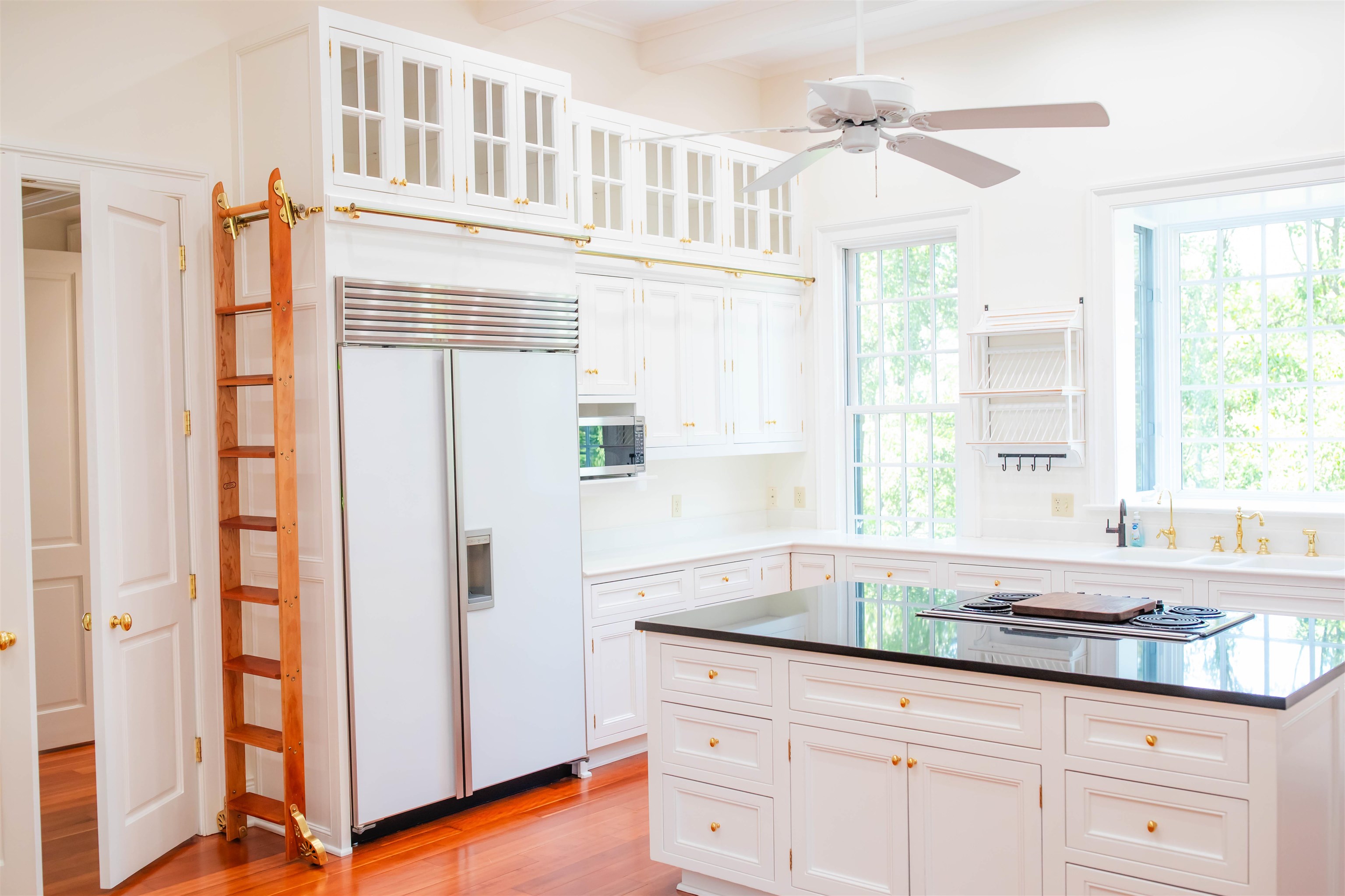 995 OLD WHITE BRIDGE RD, WAYNESBORO, Virginia 22980, 5 Bedrooms Bedrooms, ,4 BathroomsBathrooms,Residential,14,995 OLD WHITE BRIDGE RD,656380 MLS # 656380