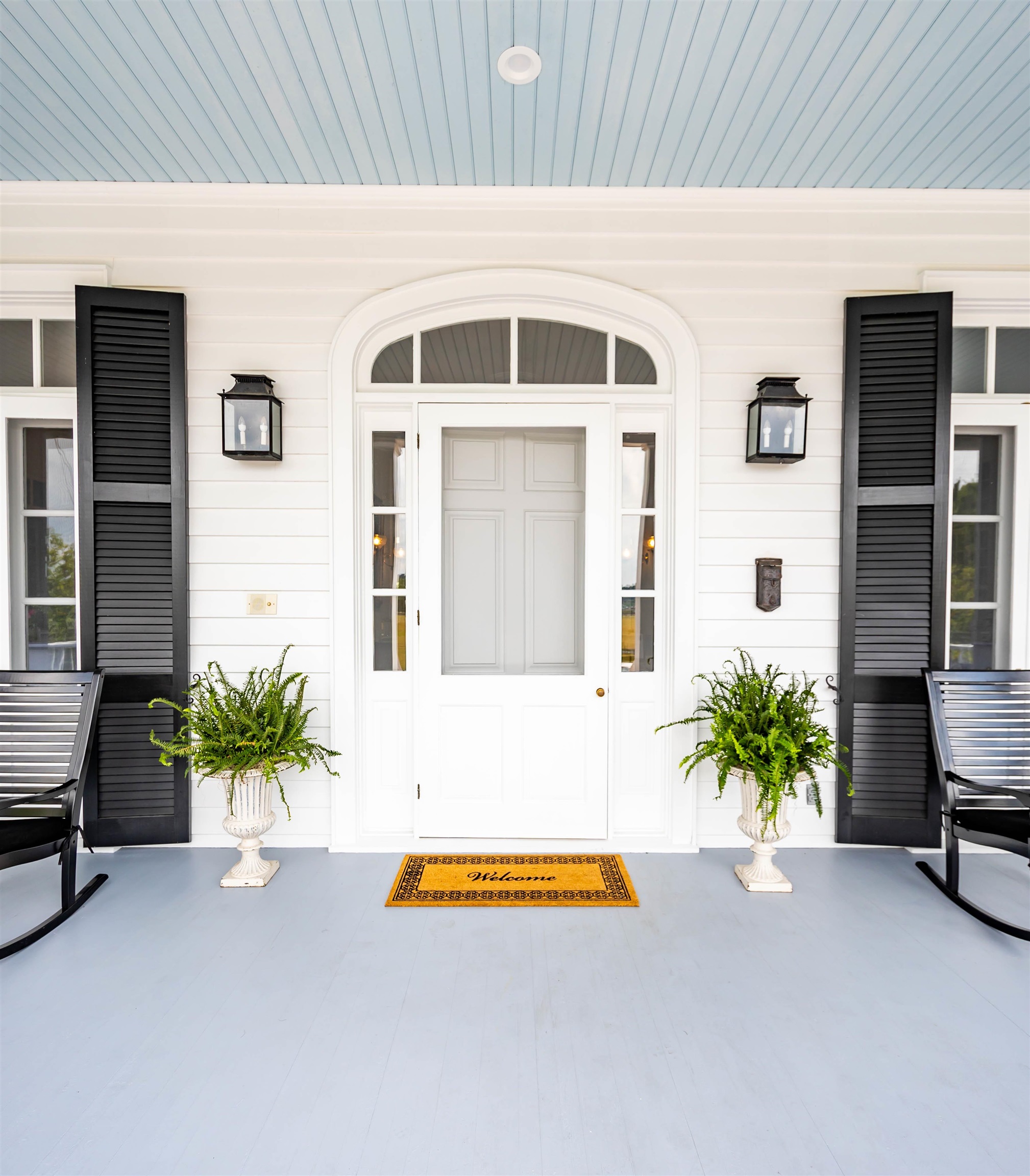 995 OLD WHITE BRIDGE RD, WAYNESBORO, Virginia 22980, 5 Bedrooms Bedrooms, ,4 BathroomsBathrooms,Residential,14,995 OLD WHITE BRIDGE RD,656380 MLS # 656380