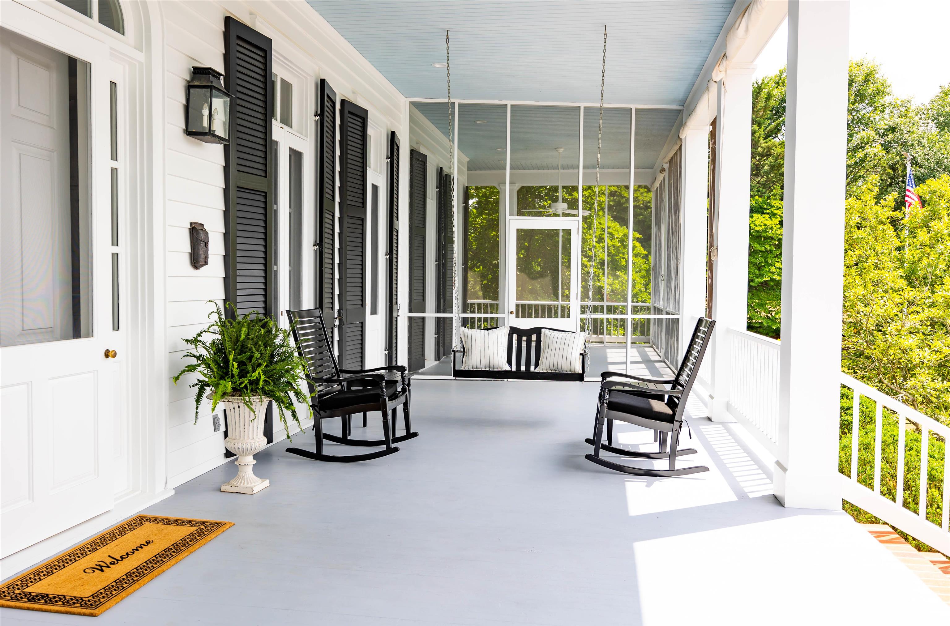 995 OLD WHITE BRIDGE RD, WAYNESBORO, Virginia 22980, 5 Bedrooms Bedrooms, ,4 BathroomsBathrooms,Residential,14,995 OLD WHITE BRIDGE RD,656380 MLS # 656380