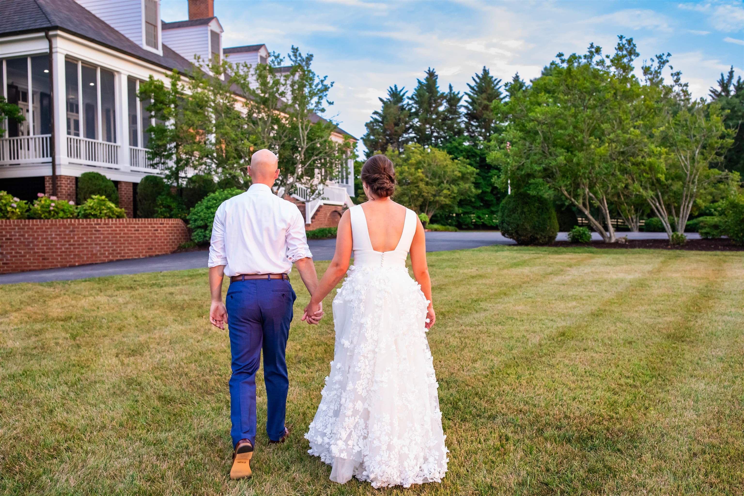 995 OLD WHITE BRIDGE RD, WAYNESBORO, Virginia 22980, 5 Bedrooms Bedrooms, ,4 BathroomsBathrooms,Residential,14,995 OLD WHITE BRIDGE RD,656380 MLS # 656380