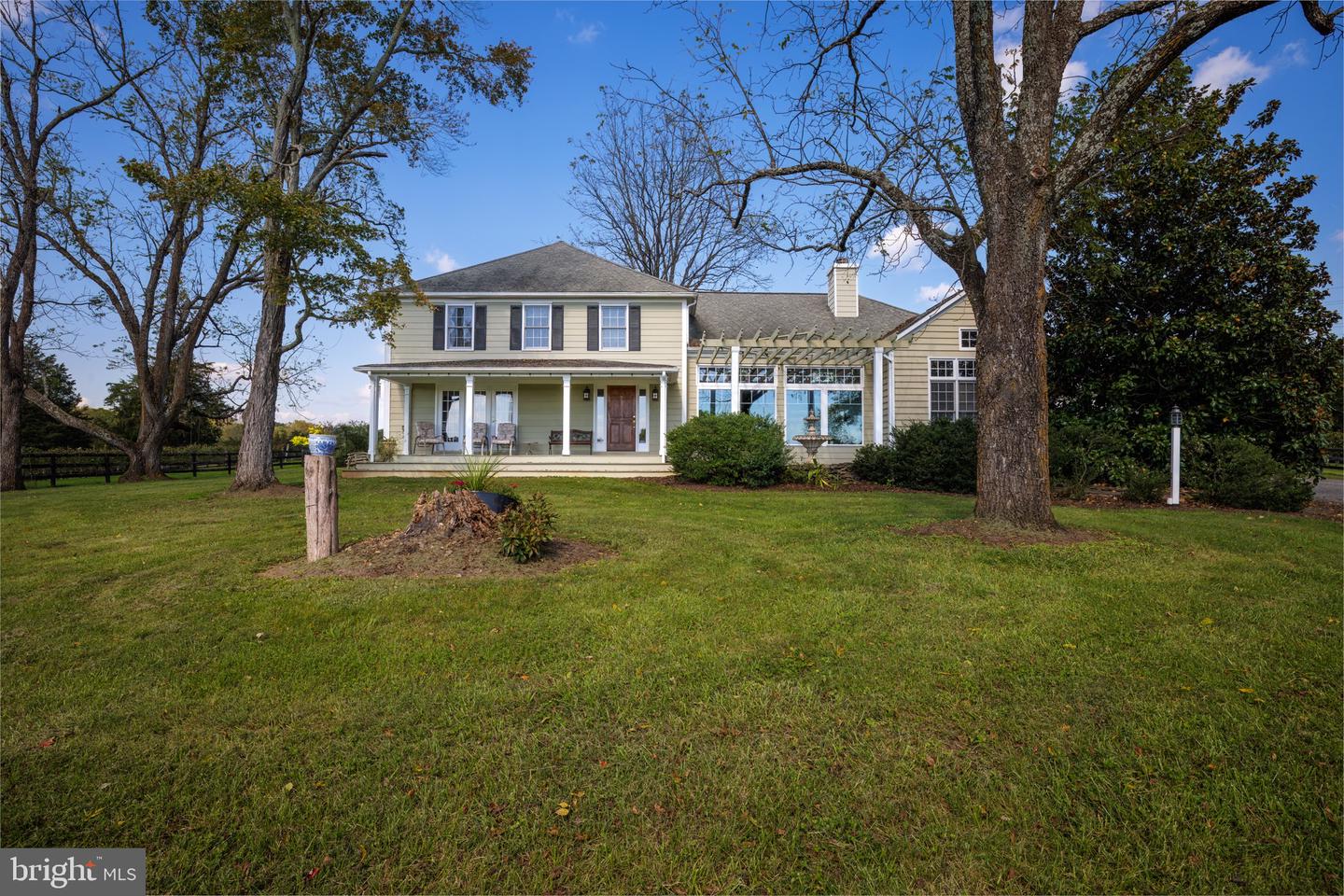 8105 WILLBOYD CT, MARSHALL, Virginia 20115, 4 Bedrooms Bedrooms, ,3 BathroomsBathrooms,Farm,For Sale,8105 WILLBOYD CT,VAFQ2014270 MLS # VAFQ2014270