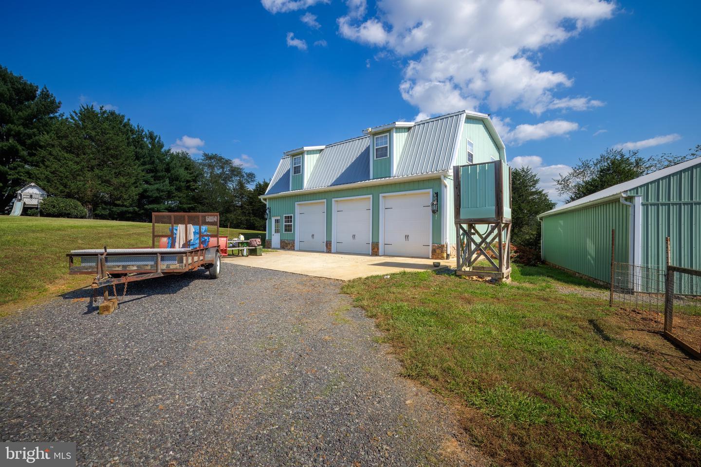 8105 WILLBOYD CT, MARSHALL, Virginia 20115, 4 Bedrooms Bedrooms, ,3 BathroomsBathrooms,Farm,For Sale,8105 WILLBOYD CT,VAFQ2014270 MLS # VAFQ2014270