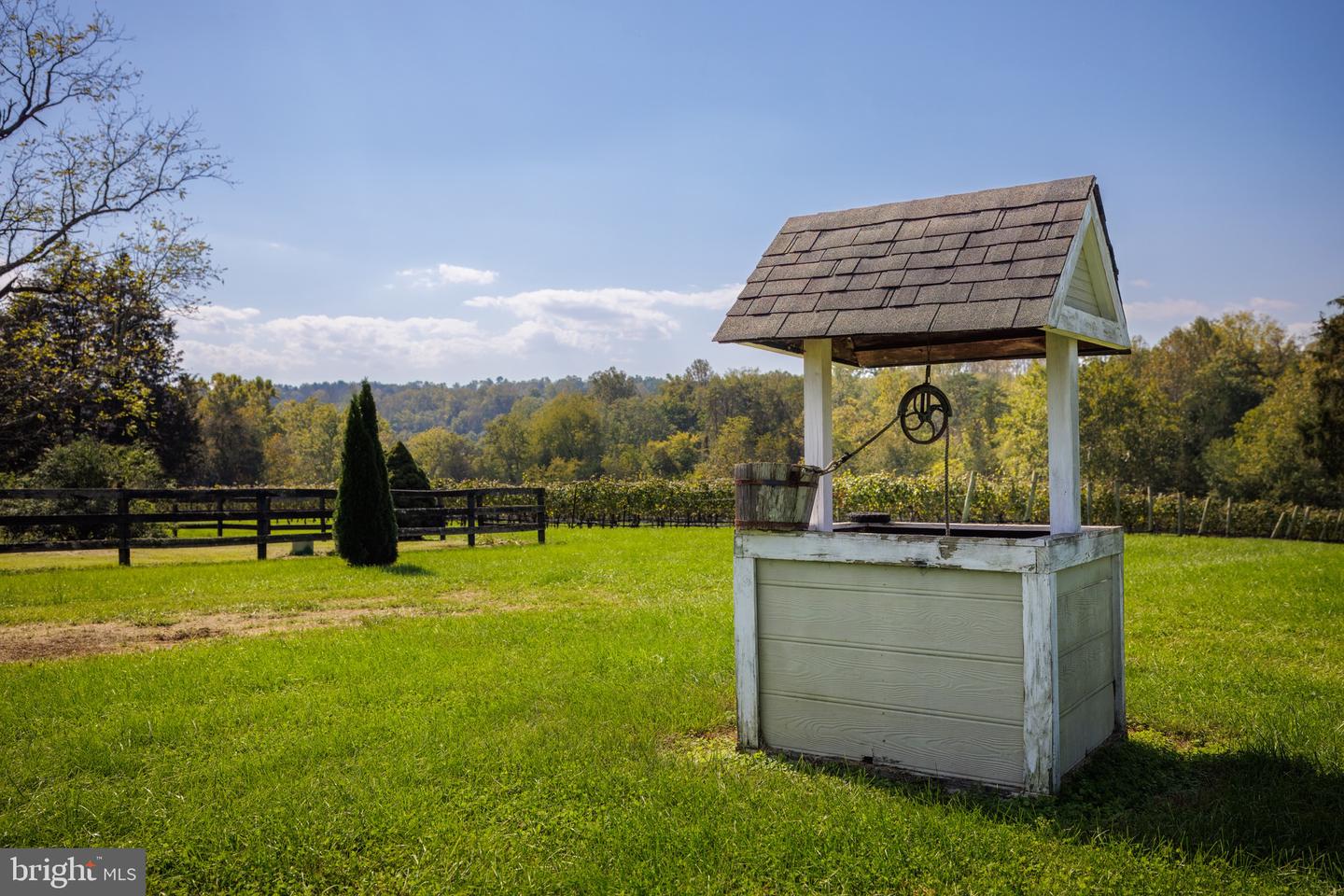 8105 WILLBOYD CT, MARSHALL, Virginia 20115, 4 Bedrooms Bedrooms, ,3 BathroomsBathrooms,Farm,For Sale,8105 WILLBOYD CT,VAFQ2014270 MLS # VAFQ2014270