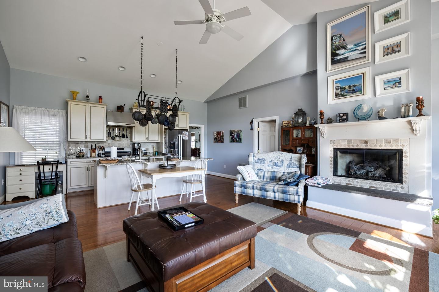 8105 WILLBOYD CT, MARSHALL, Virginia 20115, 4 Bedrooms Bedrooms, ,3 BathroomsBathrooms,Residential,For Sale,8105 WILLBOYD CT,VAFQ2014272 MLS # VAFQ2014272