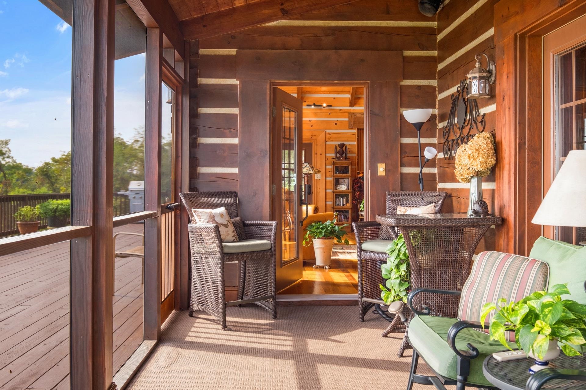 945 NEESE LN, NEW MARKET, Virginia 22844, 4 Bedrooms Bedrooms, ,4 BathroomsBathrooms,Residential,14,945 NEESE LN,658233 MLS # 658233