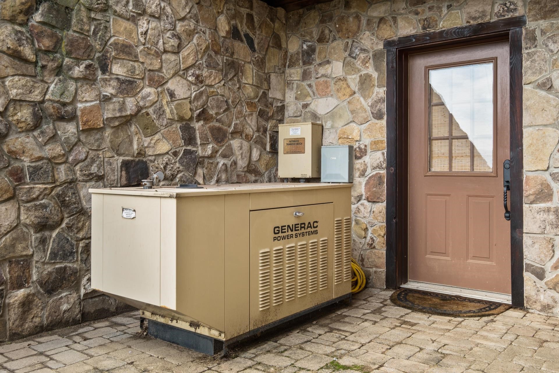 945 NEESE LN, NEW MARKET, Virginia 22844, 4 Bedrooms Bedrooms, ,4 BathroomsBathrooms,Residential,14,945 NEESE LN,658233 MLS # 658233