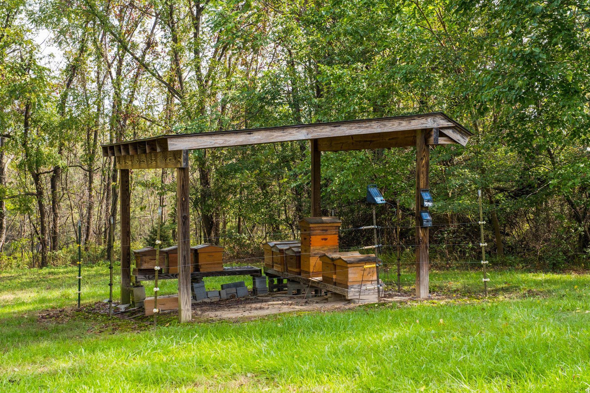 945 NEESE LN, NEW MARKET, Virginia 22844, 4 Bedrooms Bedrooms, ,4 BathroomsBathrooms,Residential,14,945 NEESE LN,658233 MLS # 658233