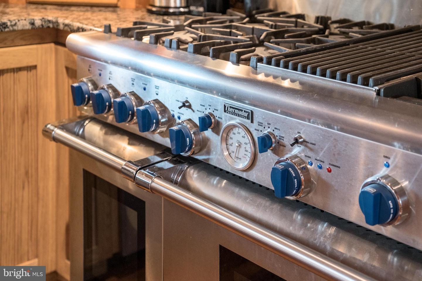 945 NEESE LN, NEW MARKET, Virginia 22844, 4 Bedrooms Bedrooms, 9 Rooms Rooms,4 BathroomsBathrooms,Residential,For Sale,945 NEESE LN,VASH2009944 MLS # VASH2009944