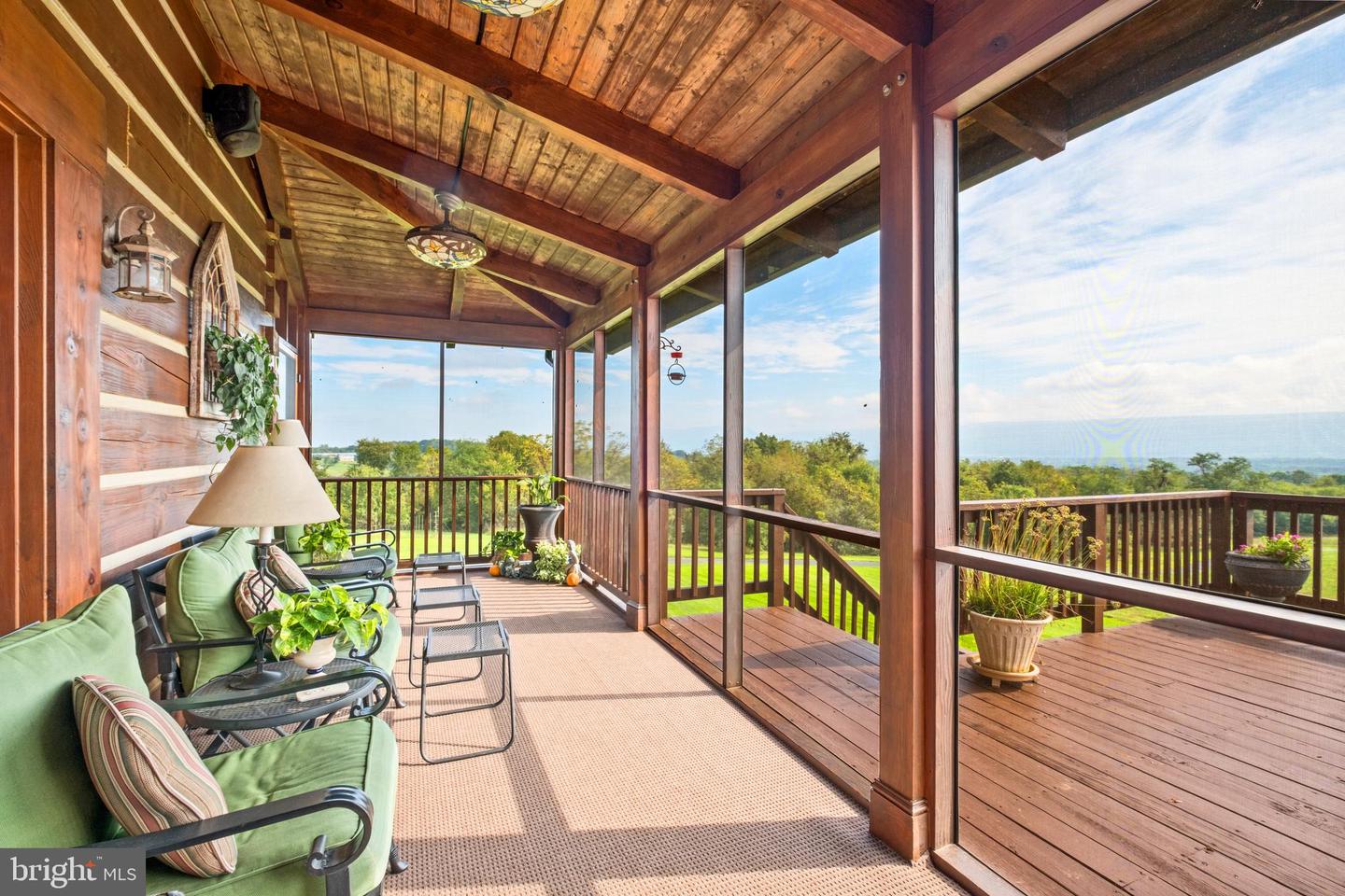 945 NEESE LN, NEW MARKET, Virginia 22844, 4 Bedrooms Bedrooms, 9 Rooms Rooms,4 BathroomsBathrooms,Residential,For Sale,945 NEESE LN,VASH2009944 MLS # VASH2009944