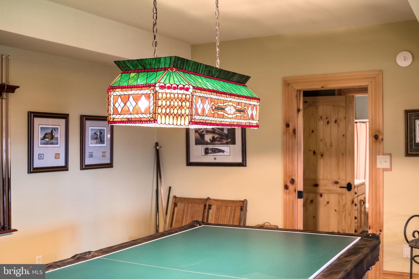 945 NEESE LN, NEW MARKET, Virginia 22844, 4 Bedrooms Bedrooms, 9 Rooms Rooms,4 BathroomsBathrooms,Residential,For Sale,945 NEESE LN,VASH2009944 MLS # VASH2009944