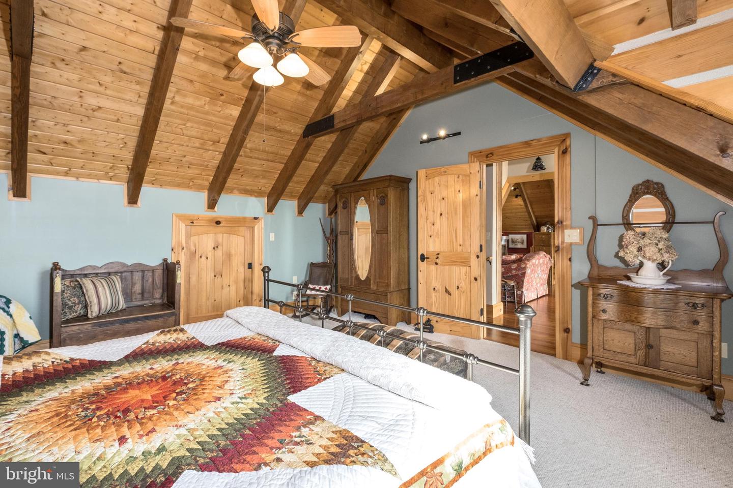 945 NEESE LN, NEW MARKET, Virginia 22844, 4 Bedrooms Bedrooms, 9 Rooms Rooms,4 BathroomsBathrooms,Residential,For Sale,945 NEESE LN,VASH2009944 MLS # VASH2009944