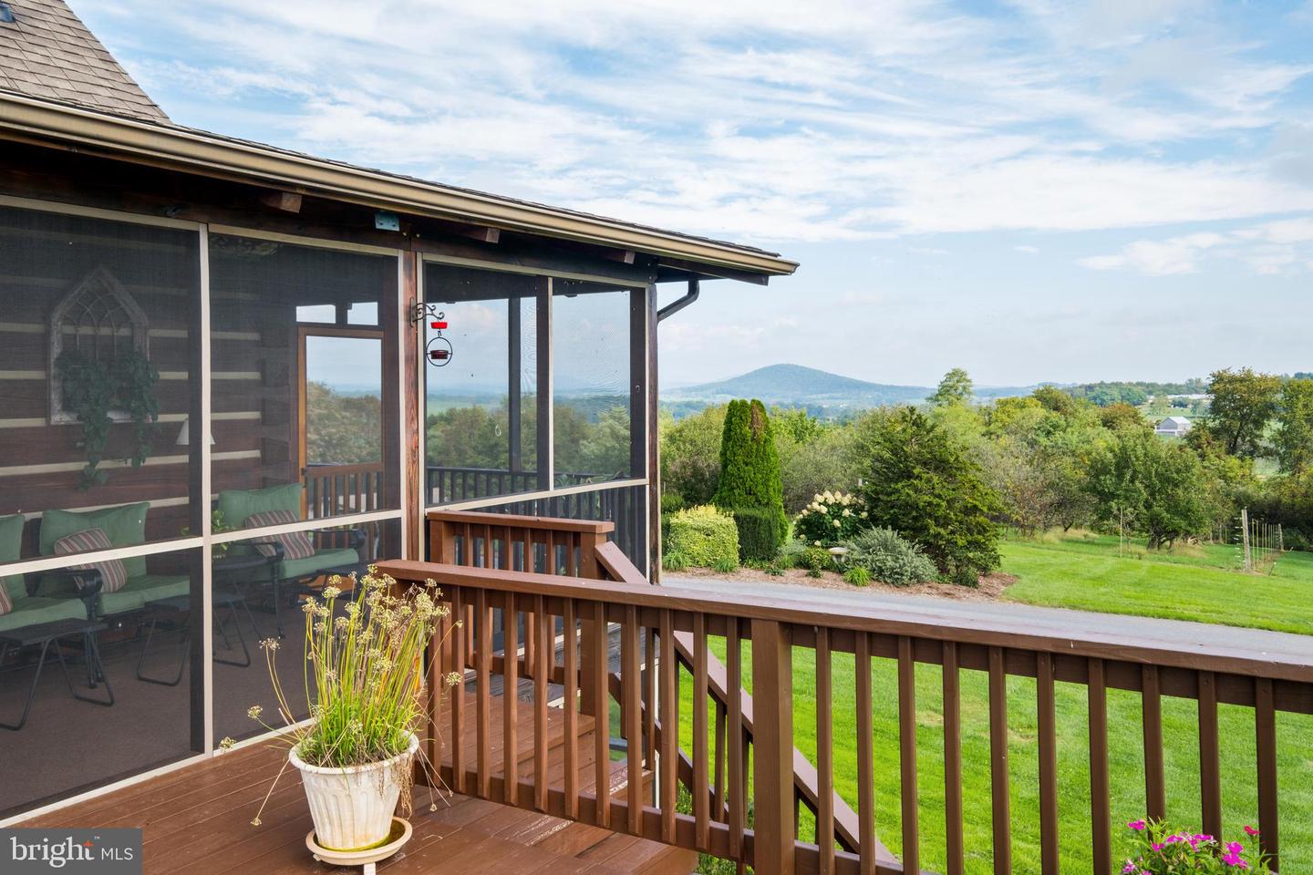 945 NEESE LN, NEW MARKET, Virginia 22844, 4 Bedrooms Bedrooms, 9 Rooms Rooms,4 BathroomsBathrooms,Residential,For Sale,945 NEESE LN,VASH2009944 MLS # VASH2009944