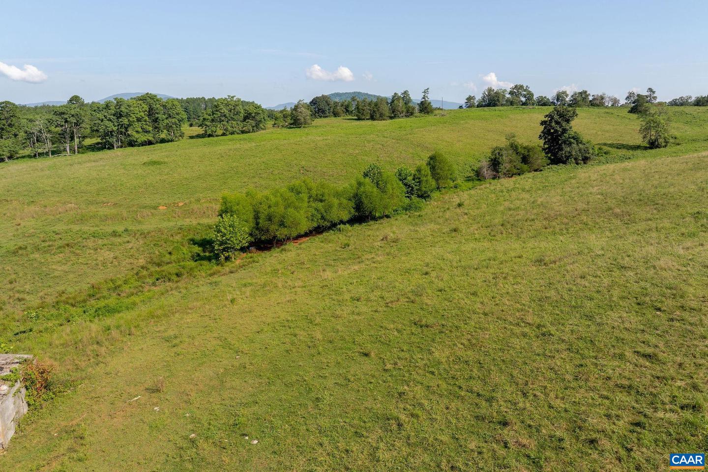 955 SIMMONS GAP RD, DYKE, Virginia 22935, 4 Bedrooms Bedrooms, ,1 BathroomBathrooms,Farm,For Sale,955 SIMMONS GAP RD,658277 MLS # 658277 955 SIMMONS GAP RD, DYKE, Virginia 22935, 4 Bedrooms Bedrooms, ,1 BathroomBathrooms,Farm,For Sale,955 SIMMONS GAP RD,658277 MLS # 658277